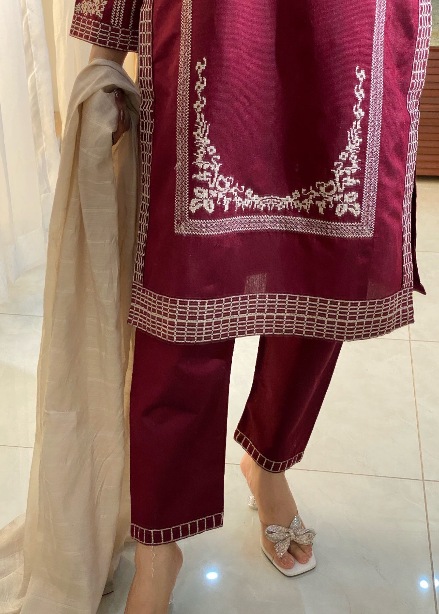 cotton karandi Kurta Set in Burgundy