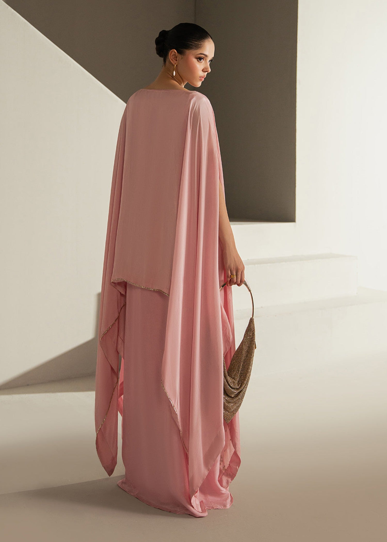 silk Kaftan in Baby pink