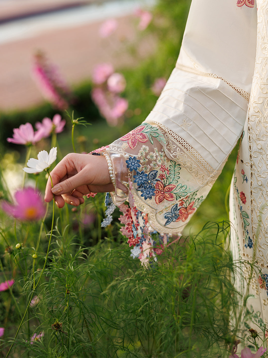 Morbagh Luxury Lawn – M-03