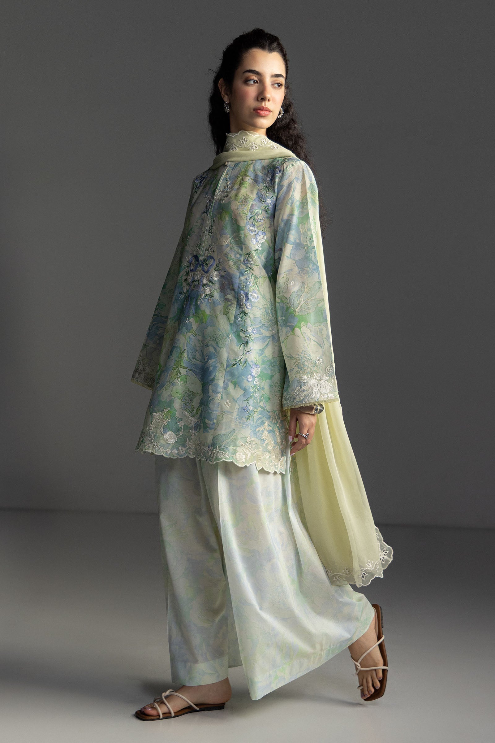 Coco Lawn Edit – Aira-6A
