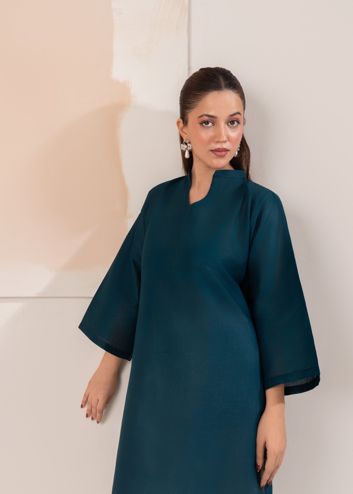 cotton Kurta Set in White, teal