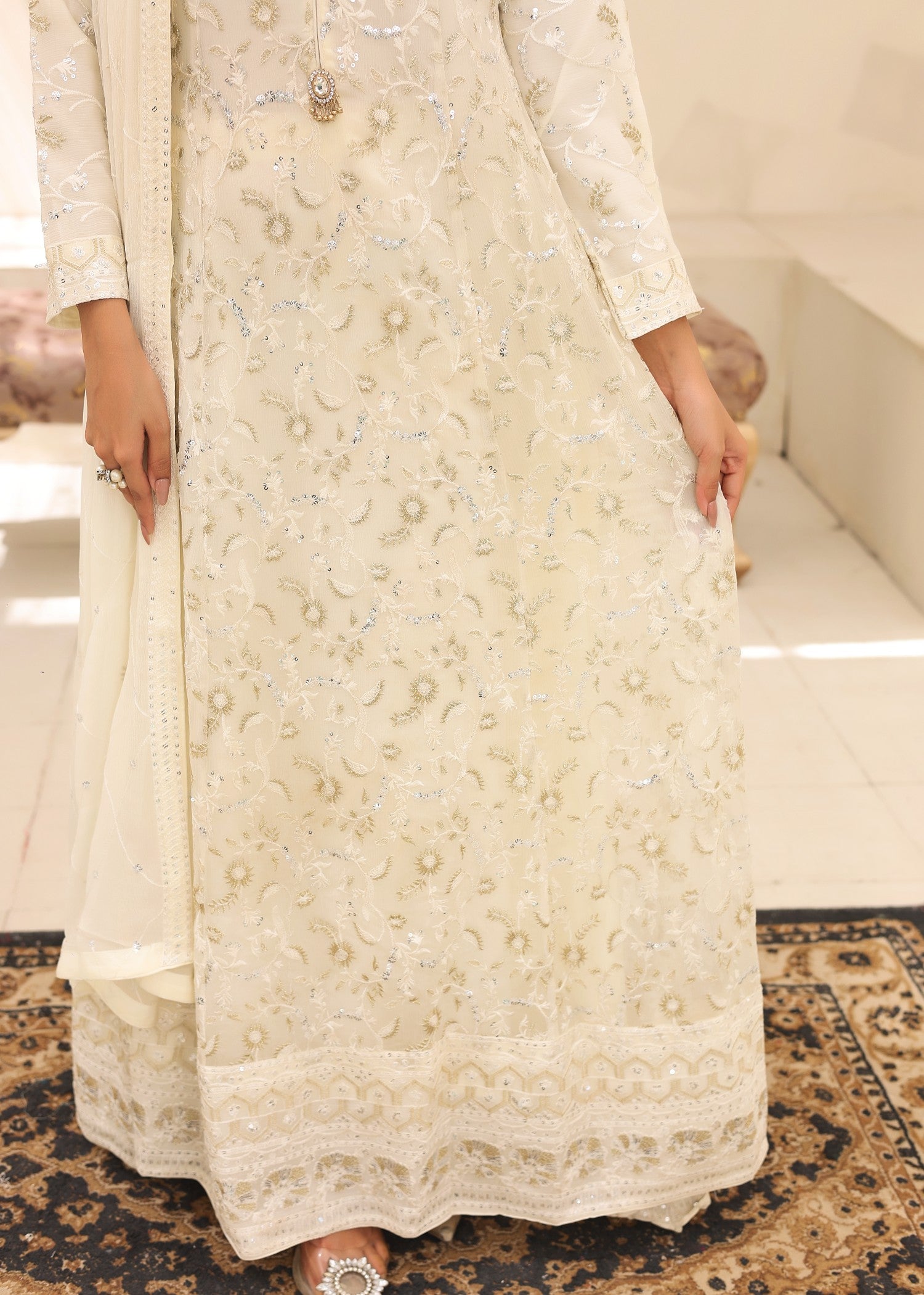 bemberg crinkle chiffon Maxi in Off-white