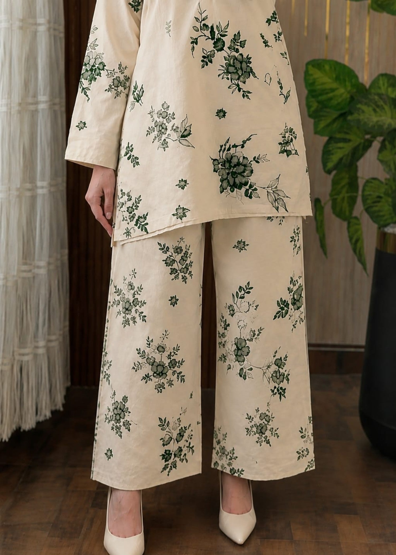 lawn cotton Co Ord Sets in Off-white