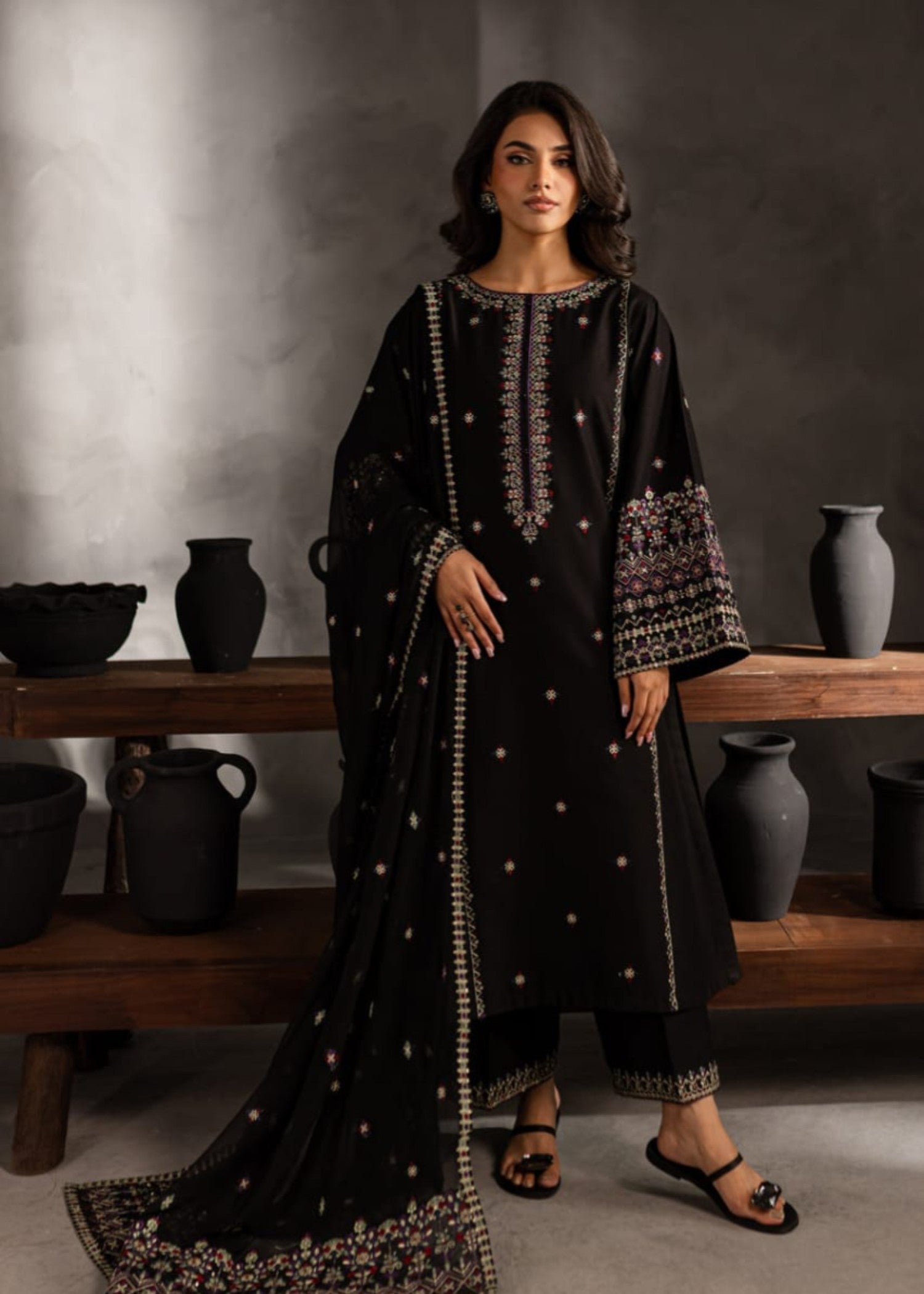 linen Kurta Set in Black