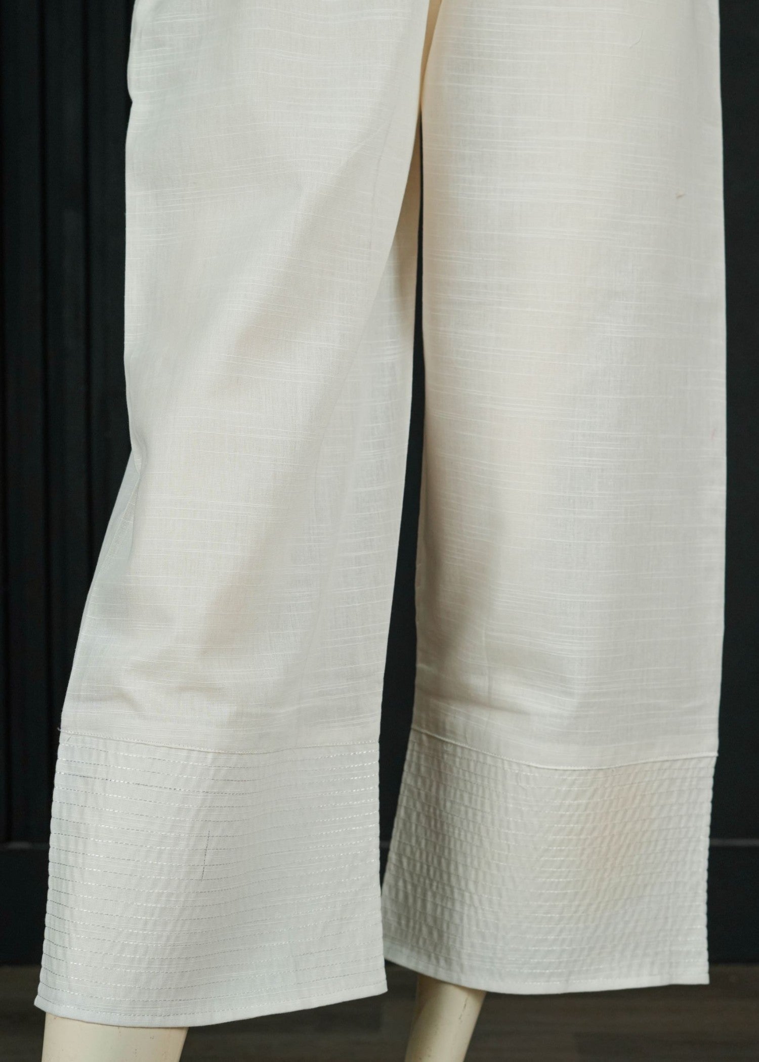 khaddar Trousers in Off-white