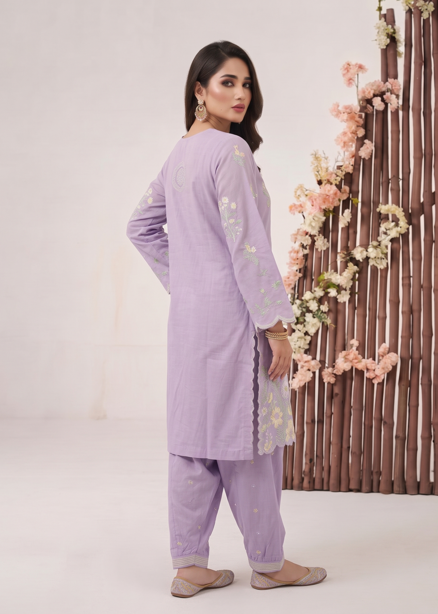 lawn Kurta Set in Lavender