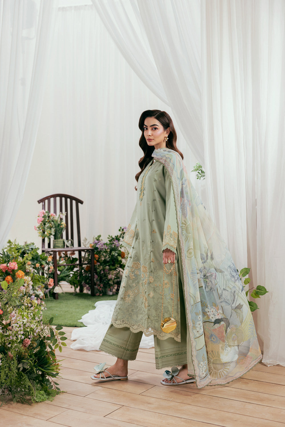 Zync Luxury Lawn – FZL-8A