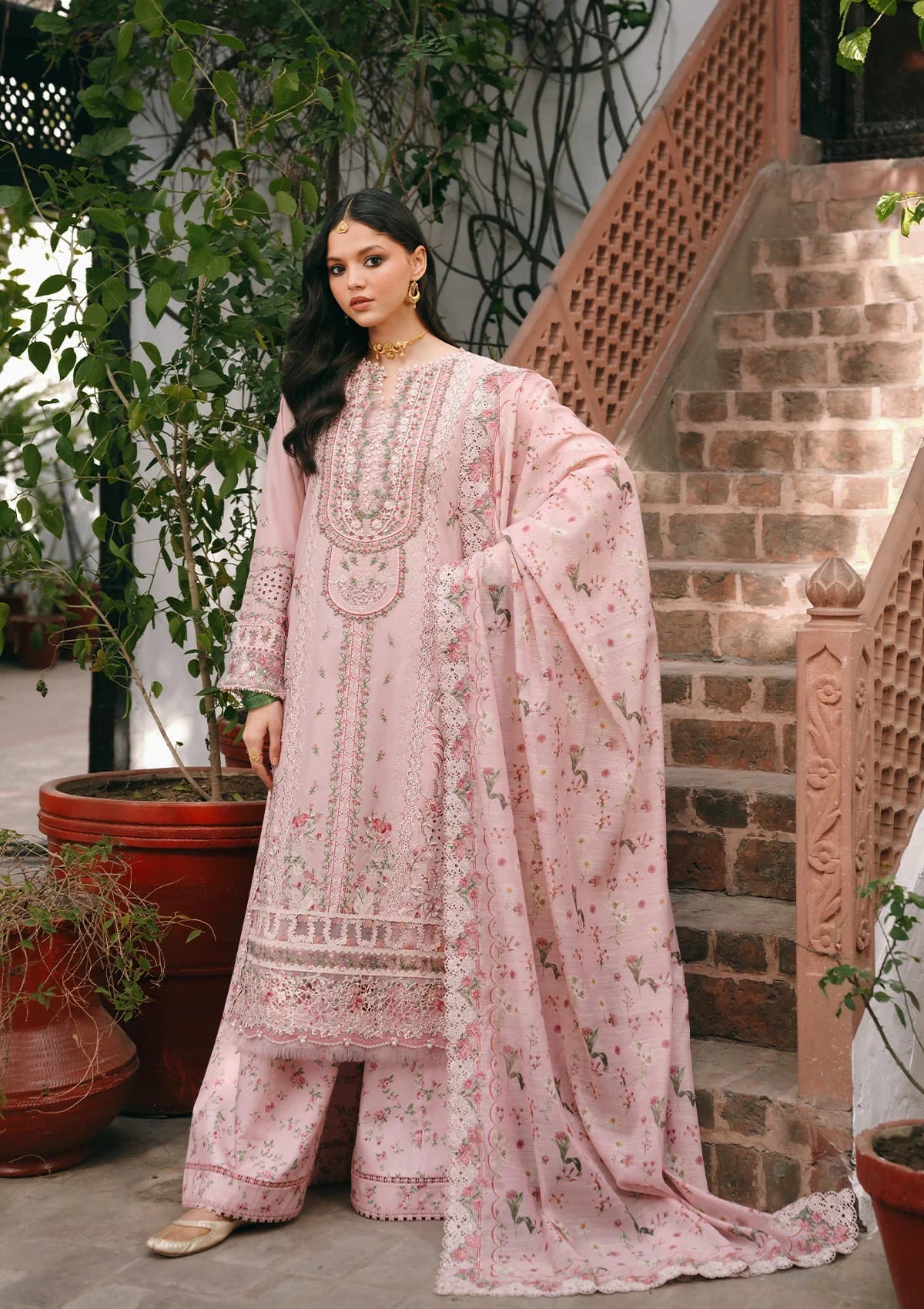 Ek Fasana Luxury Lawn – KLB-3A DILNASHEEN