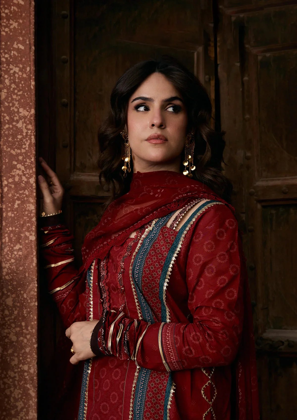 Prints Lawn – KPS-1A SURKH NOOR