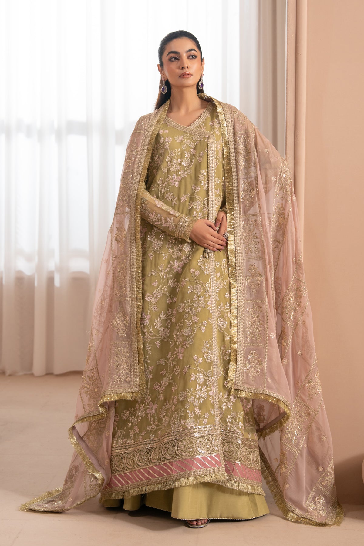 Zaeva Luxury Festive Formals – NIVVI