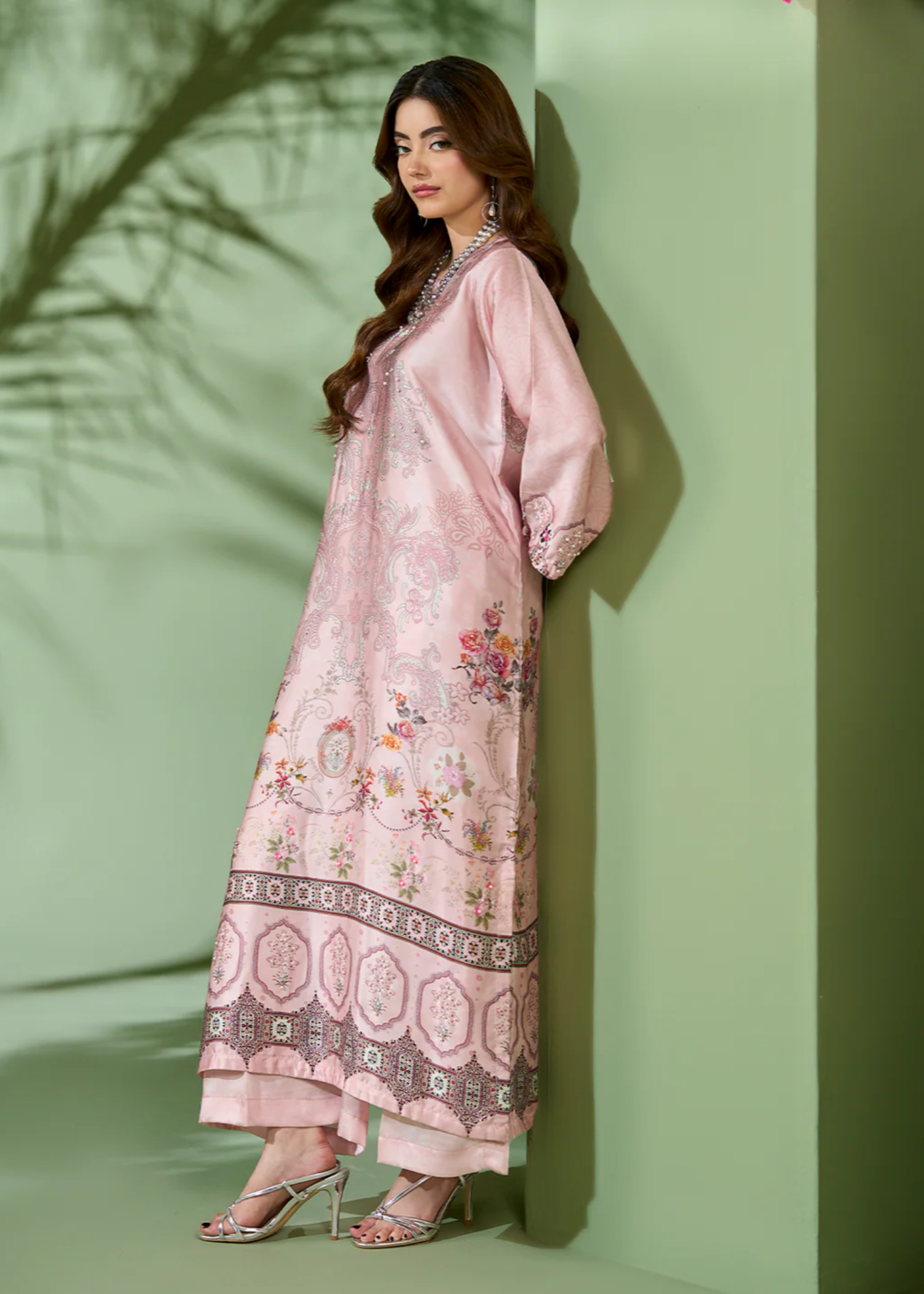 silk Kaftan in Pink