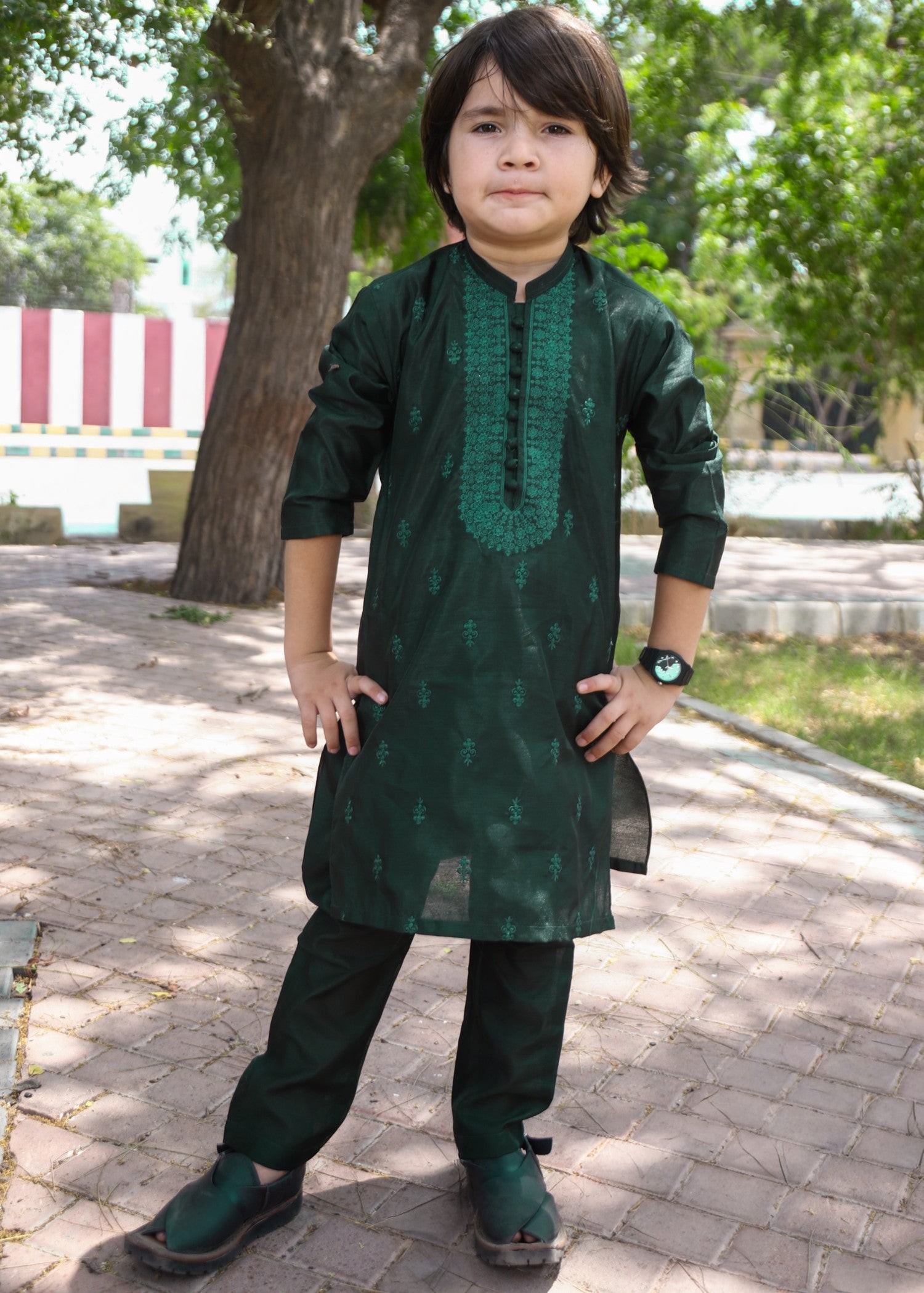 raw silk Kurta Set in Bottle green