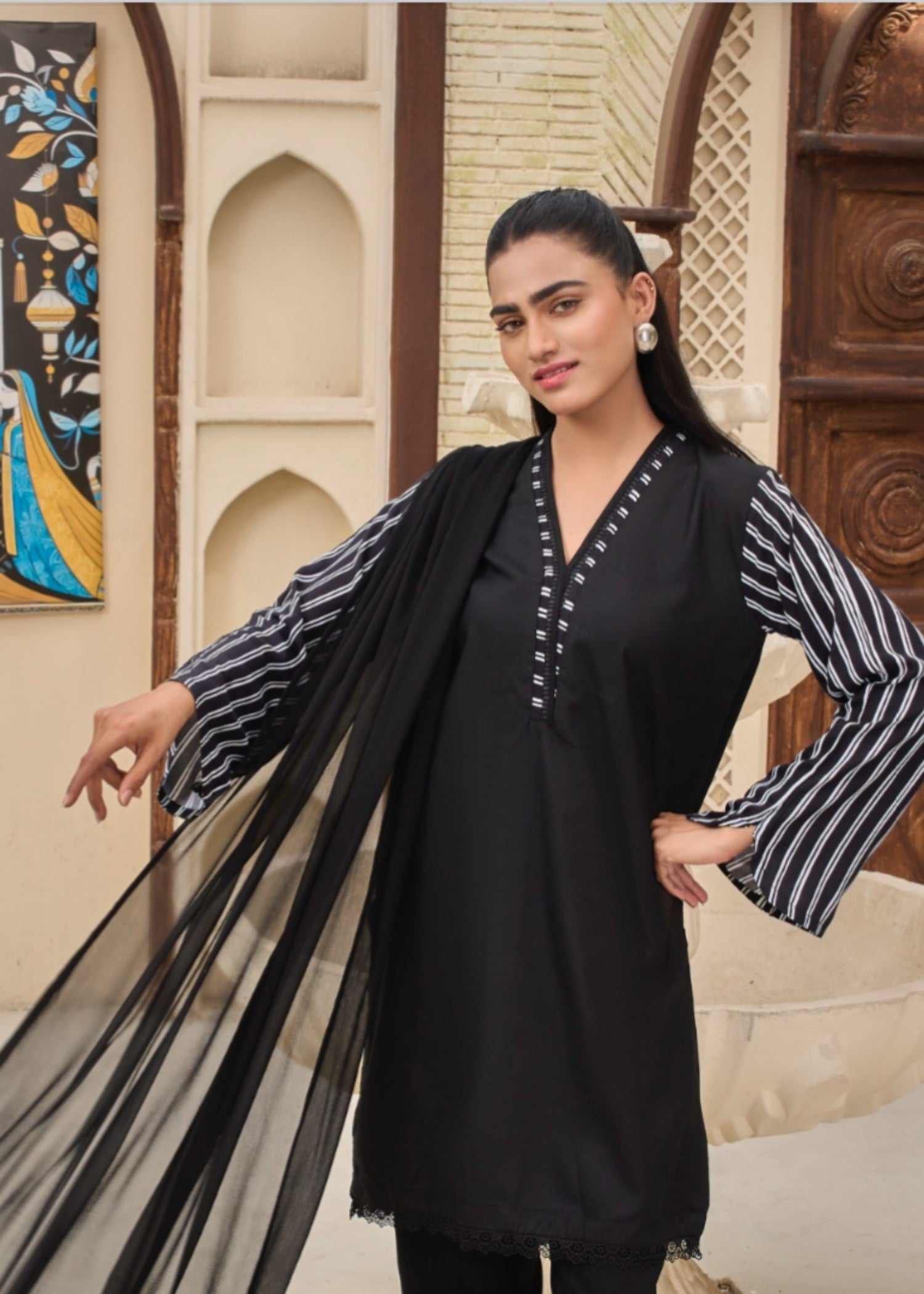 linen Kurta Set in Black