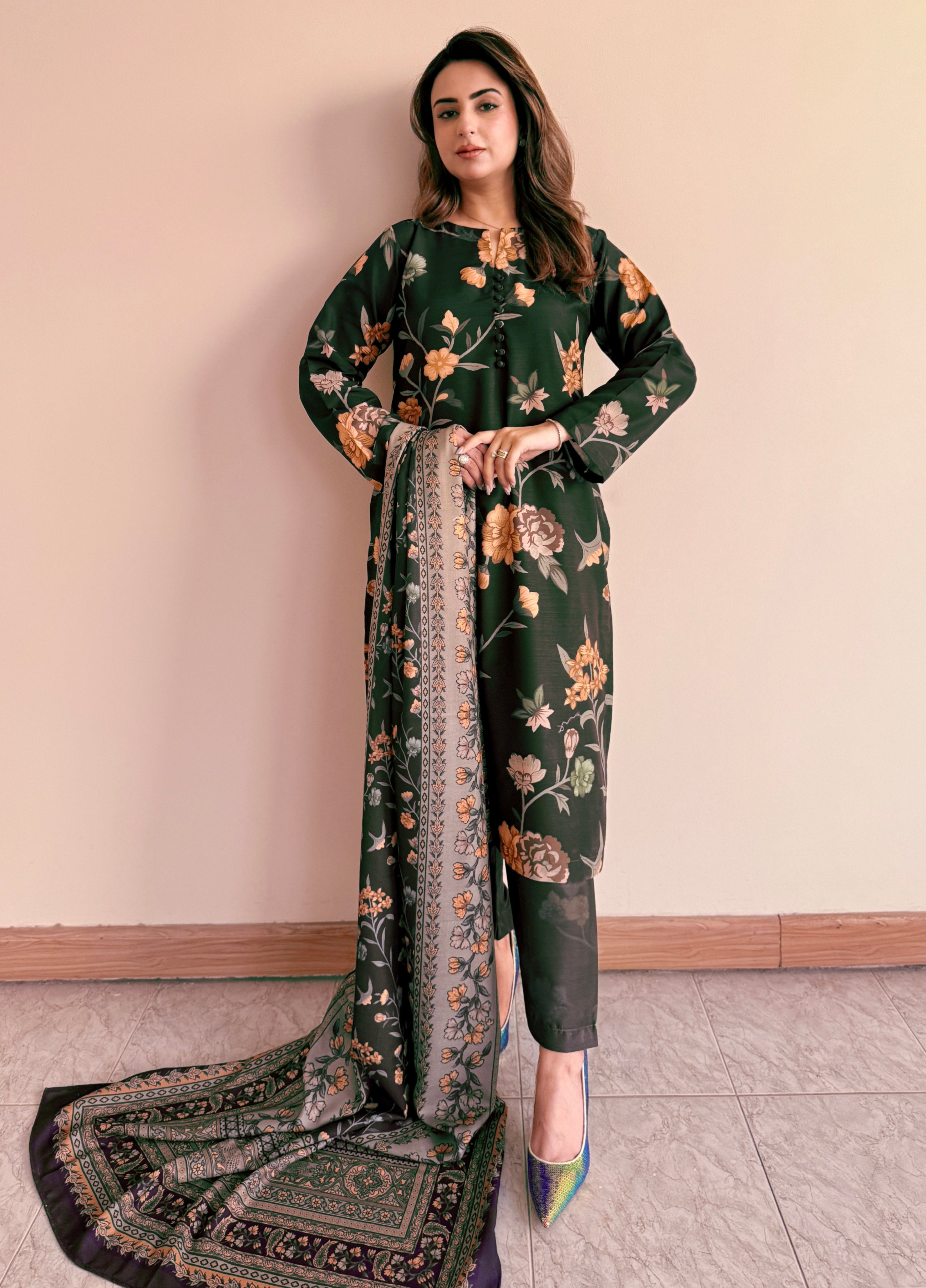 khaddar Kurta Set in Dark green
