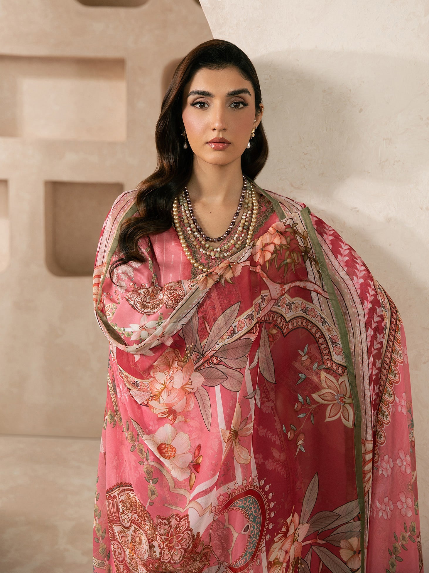 Syra Lawn – Floren
