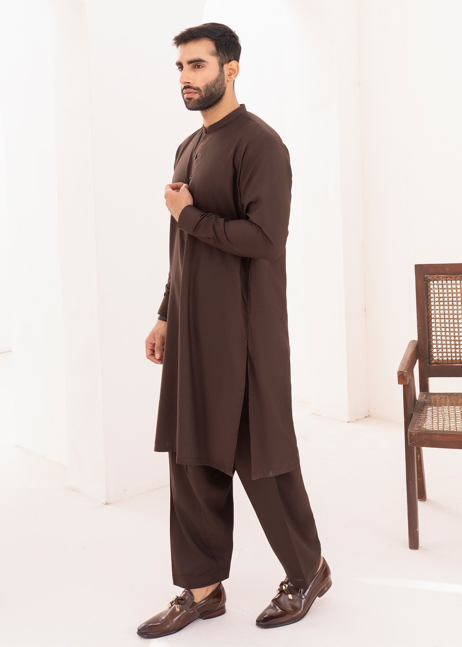 wash & wear Shalwar Kameez in Bistre brown