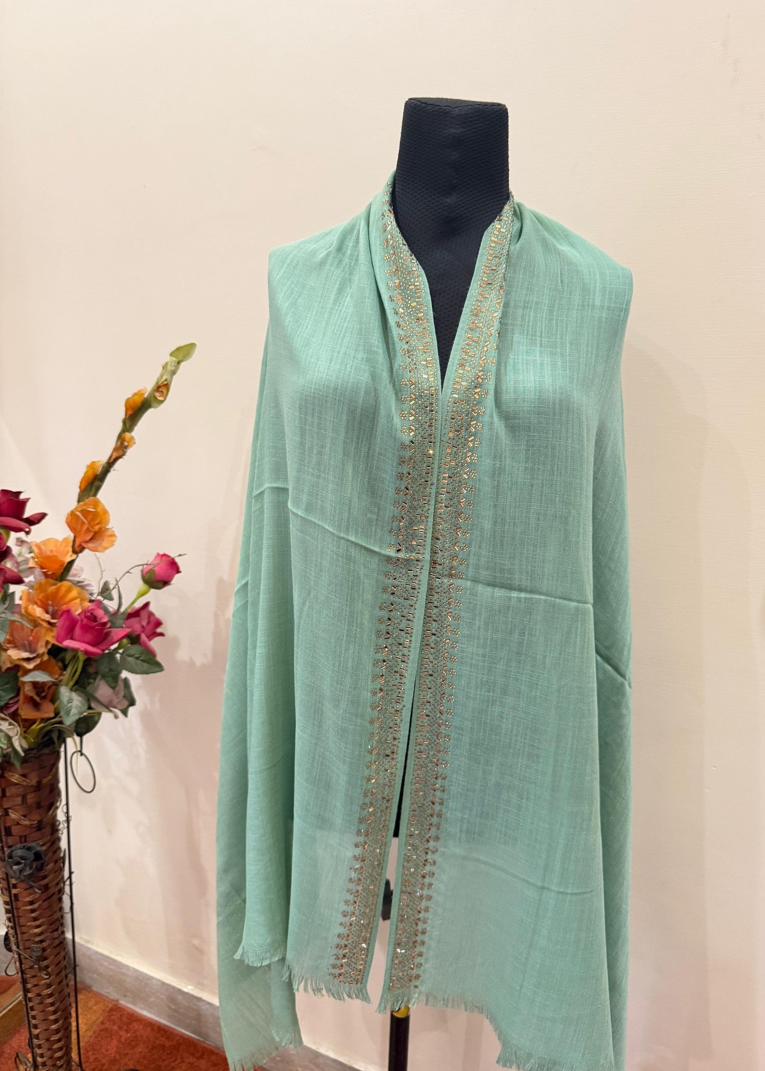slub lawn Hijab in Pistachio green