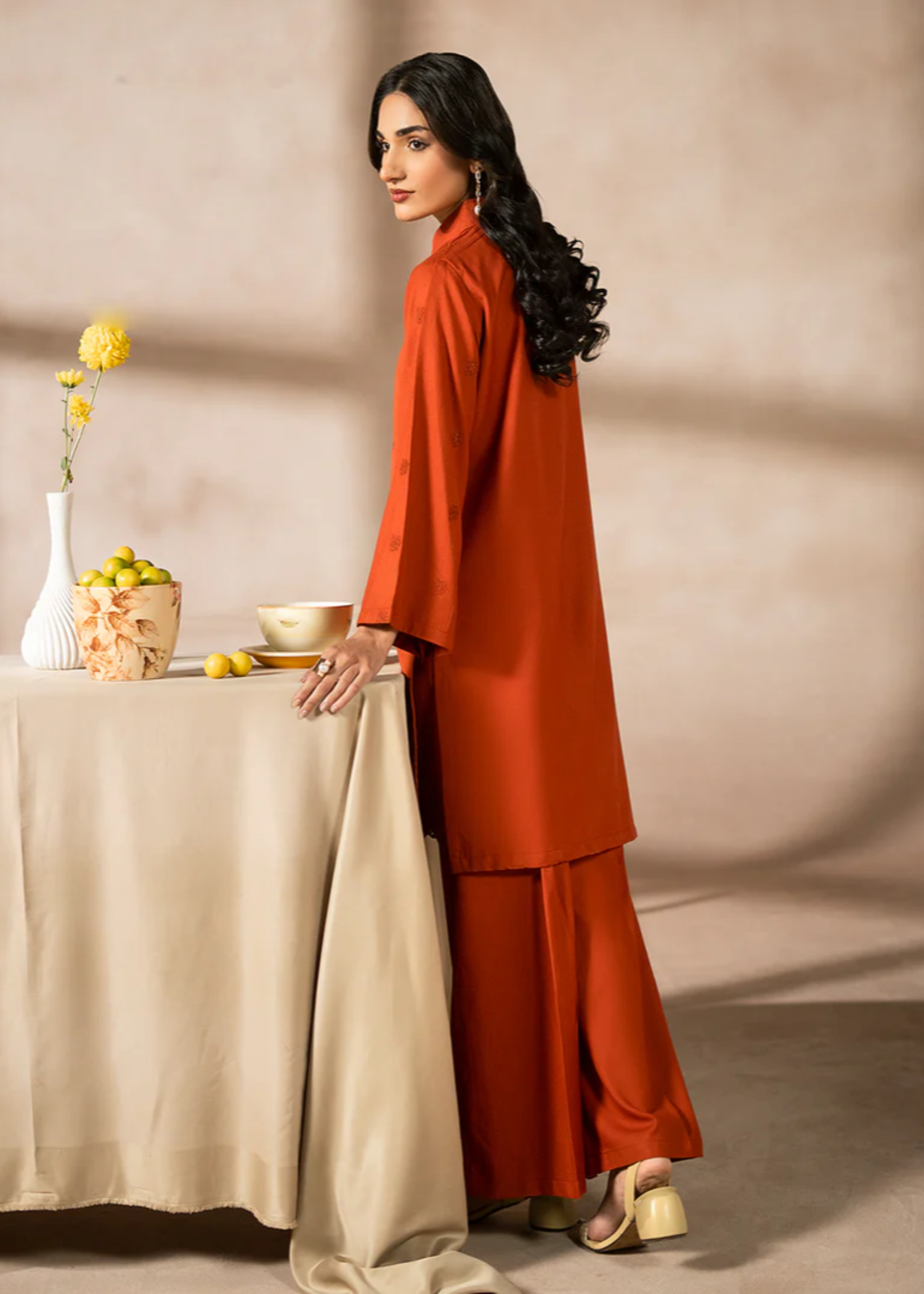 dhanak Kurta Set in Orange