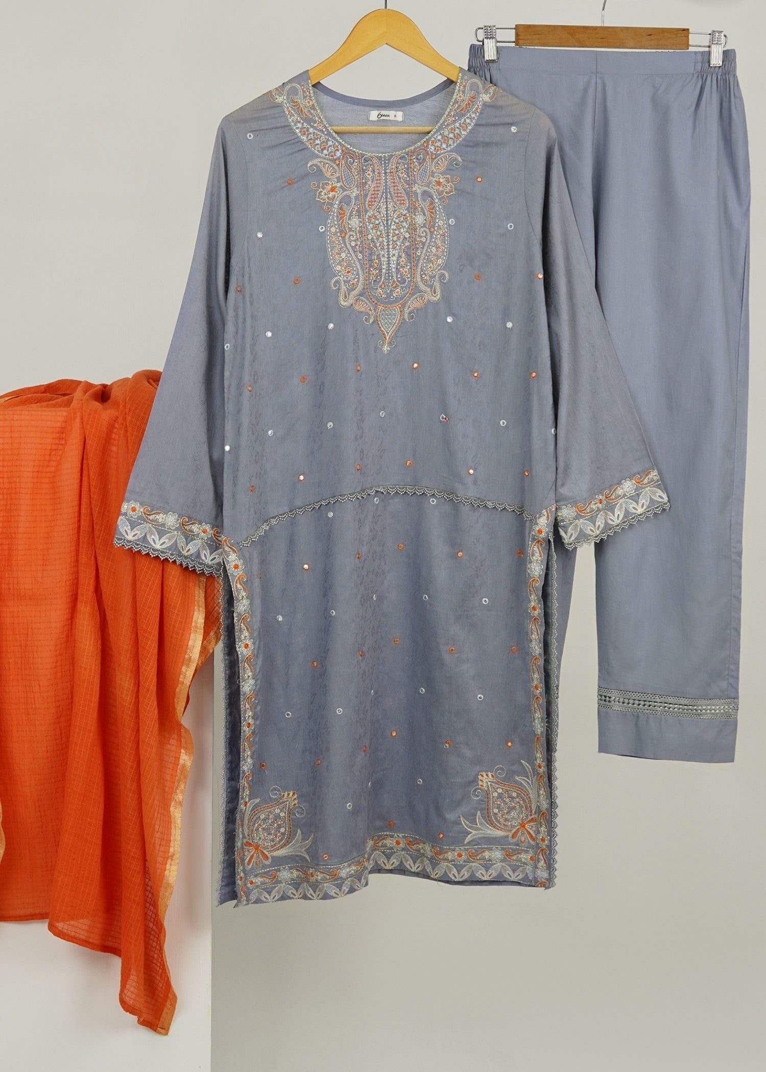 lawn Kurta Set in Pastel grey