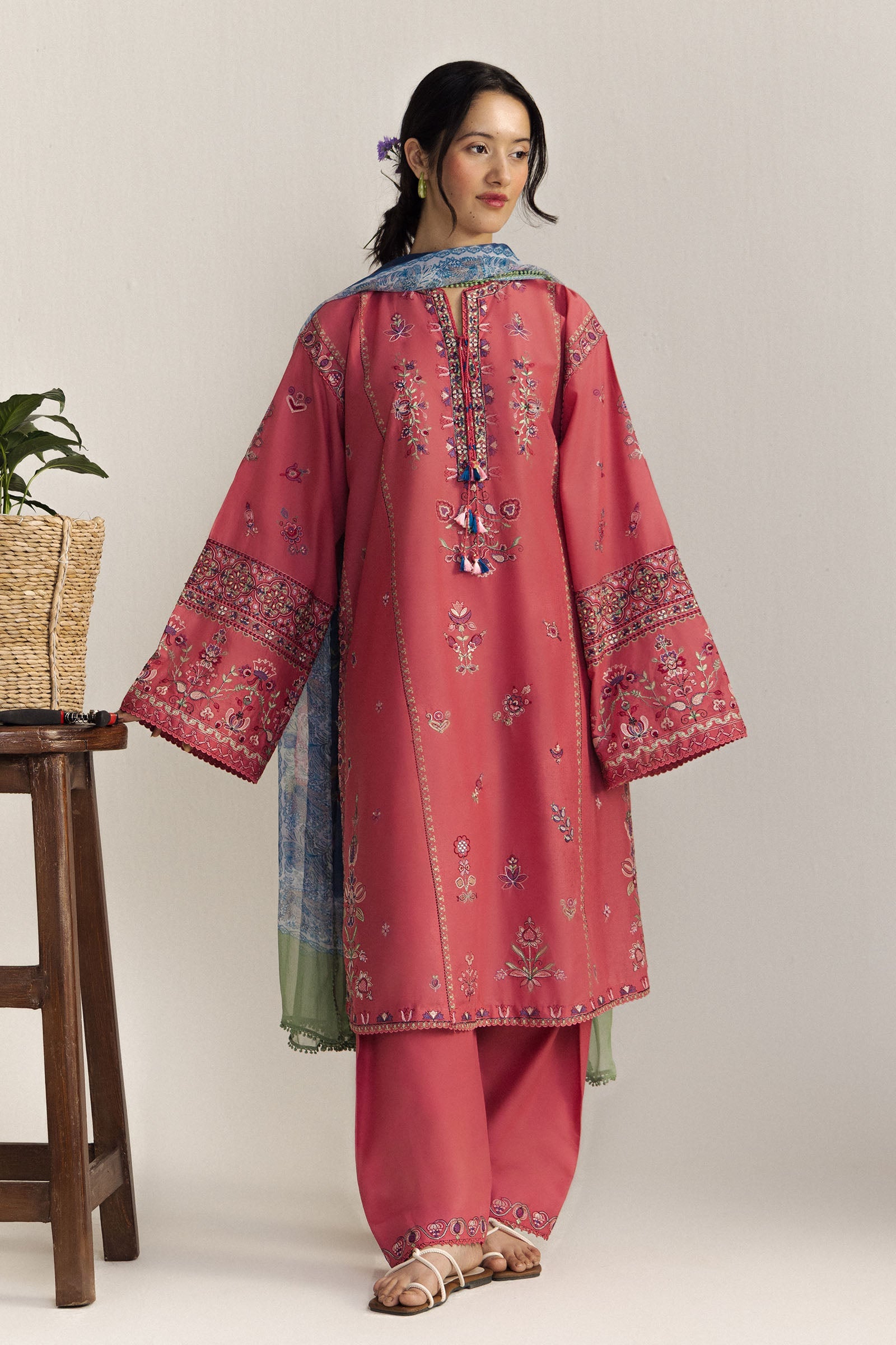 Coco Lawn Edit II – Noa-5A