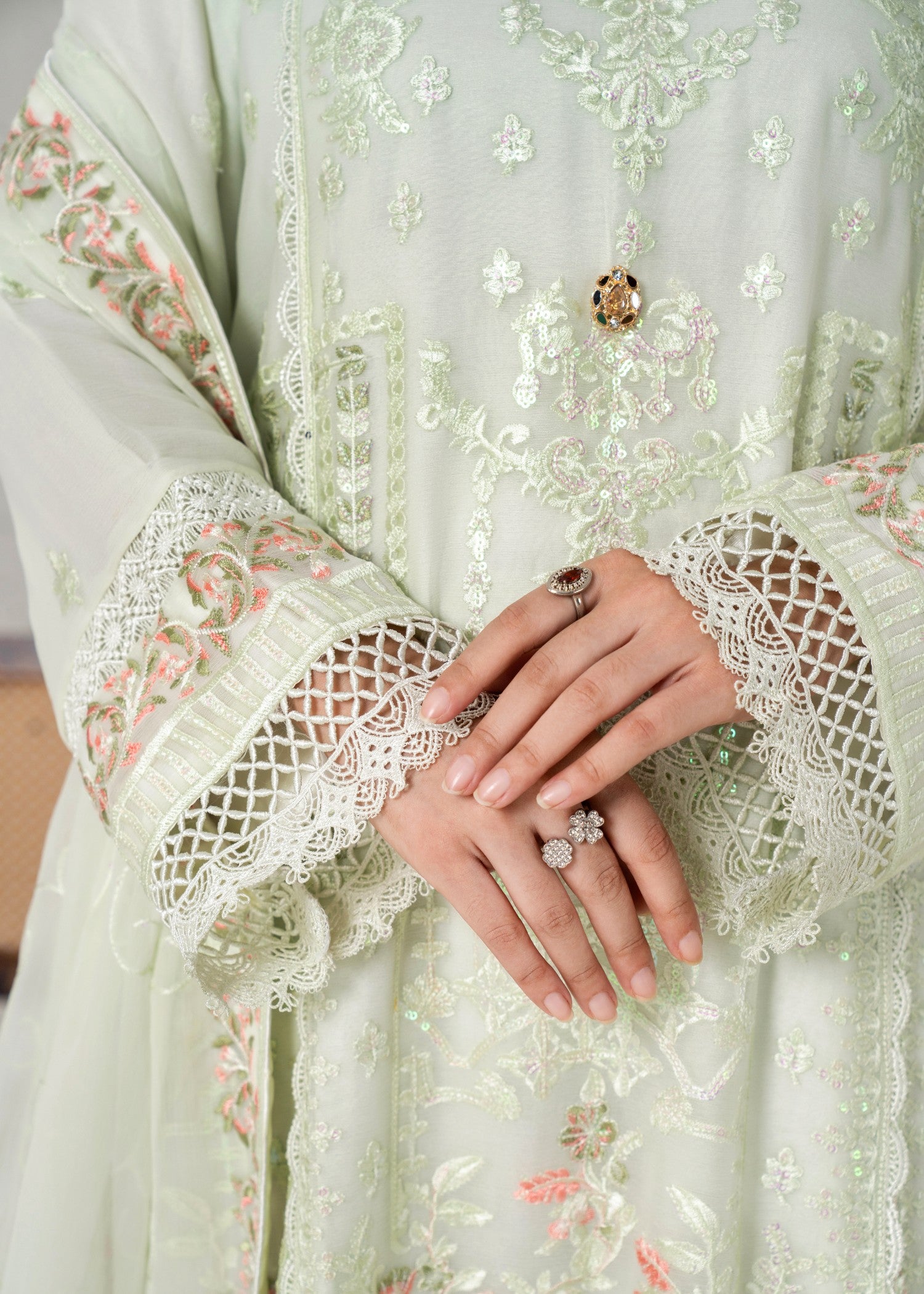 pk crinkle chiffon Kurta Set in Pistachio green