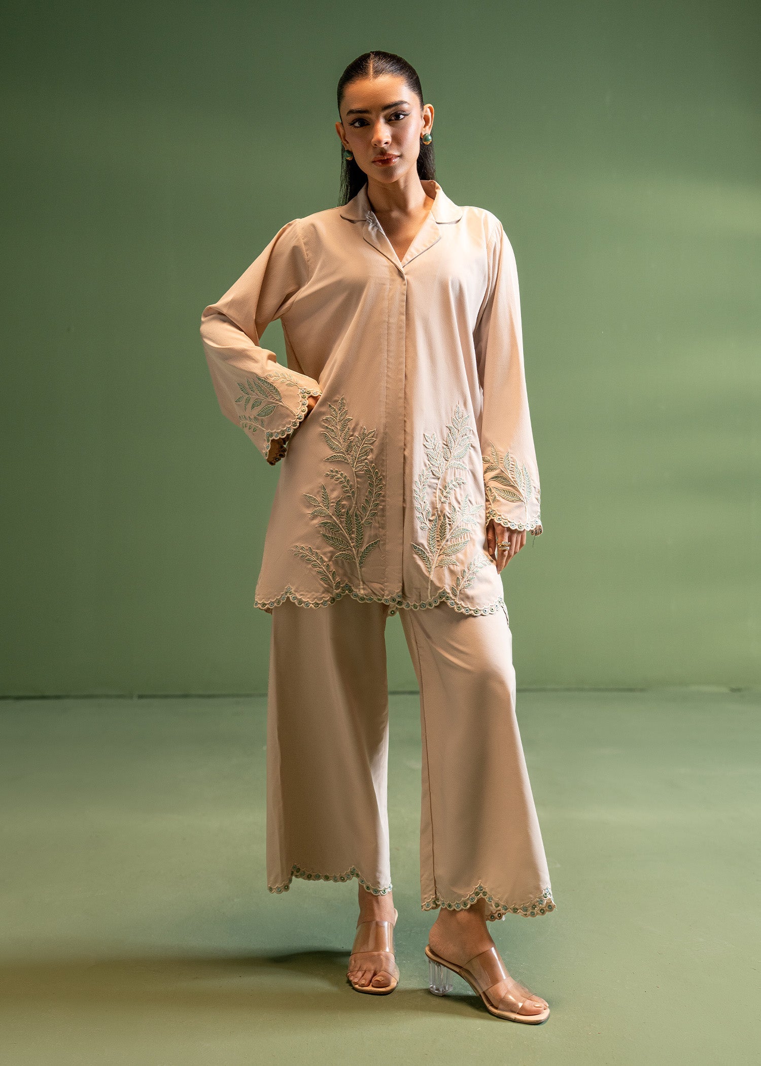 crepe Kurta Set in Cream