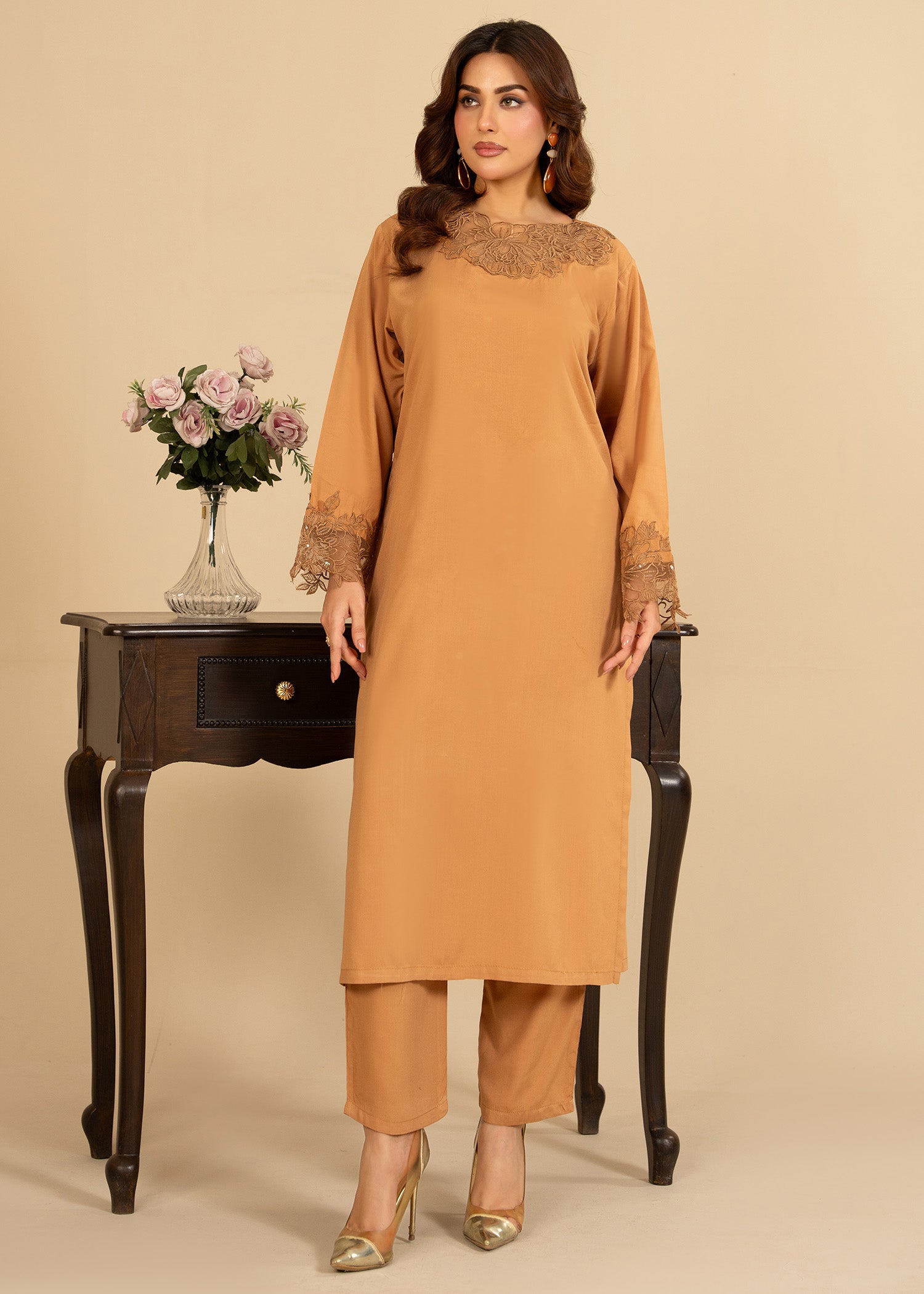 linen Kurta Set in Camel brown