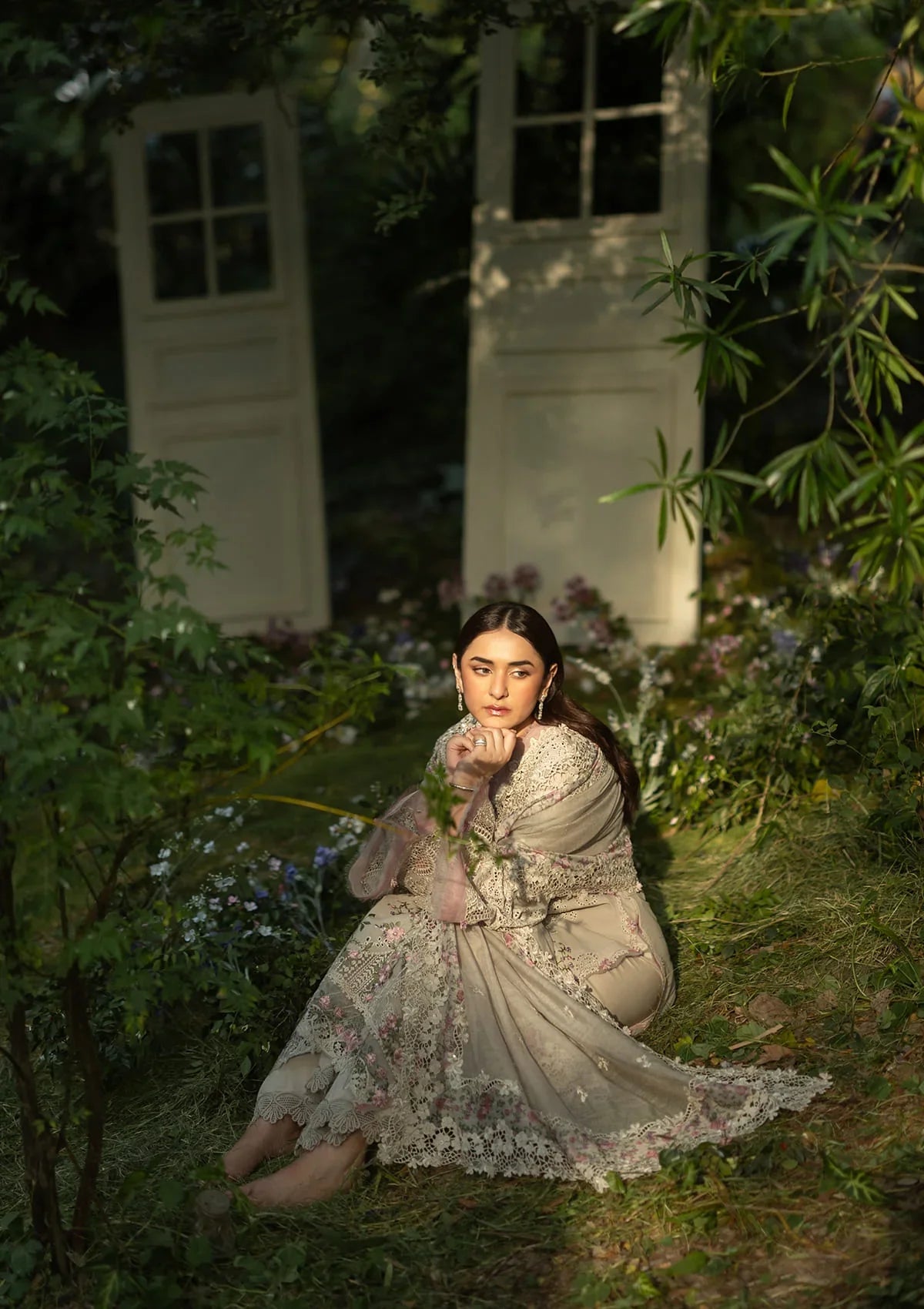 Luxury Lawn – ELQ-1A ALL MAGICAL