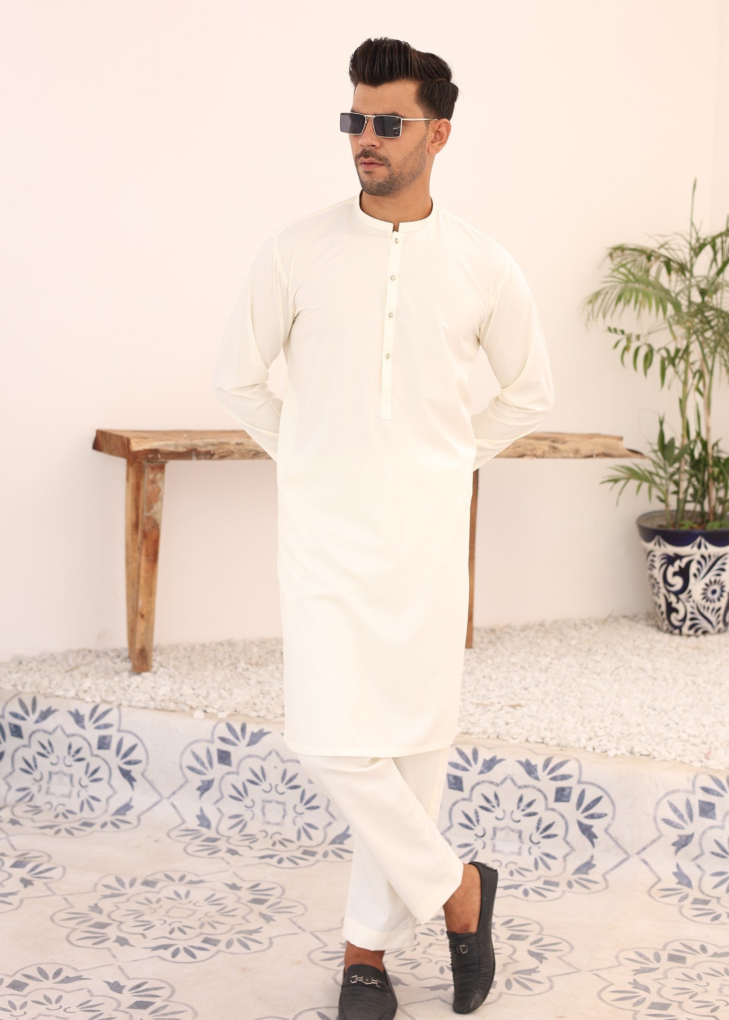 boski Kurta Set in Cream