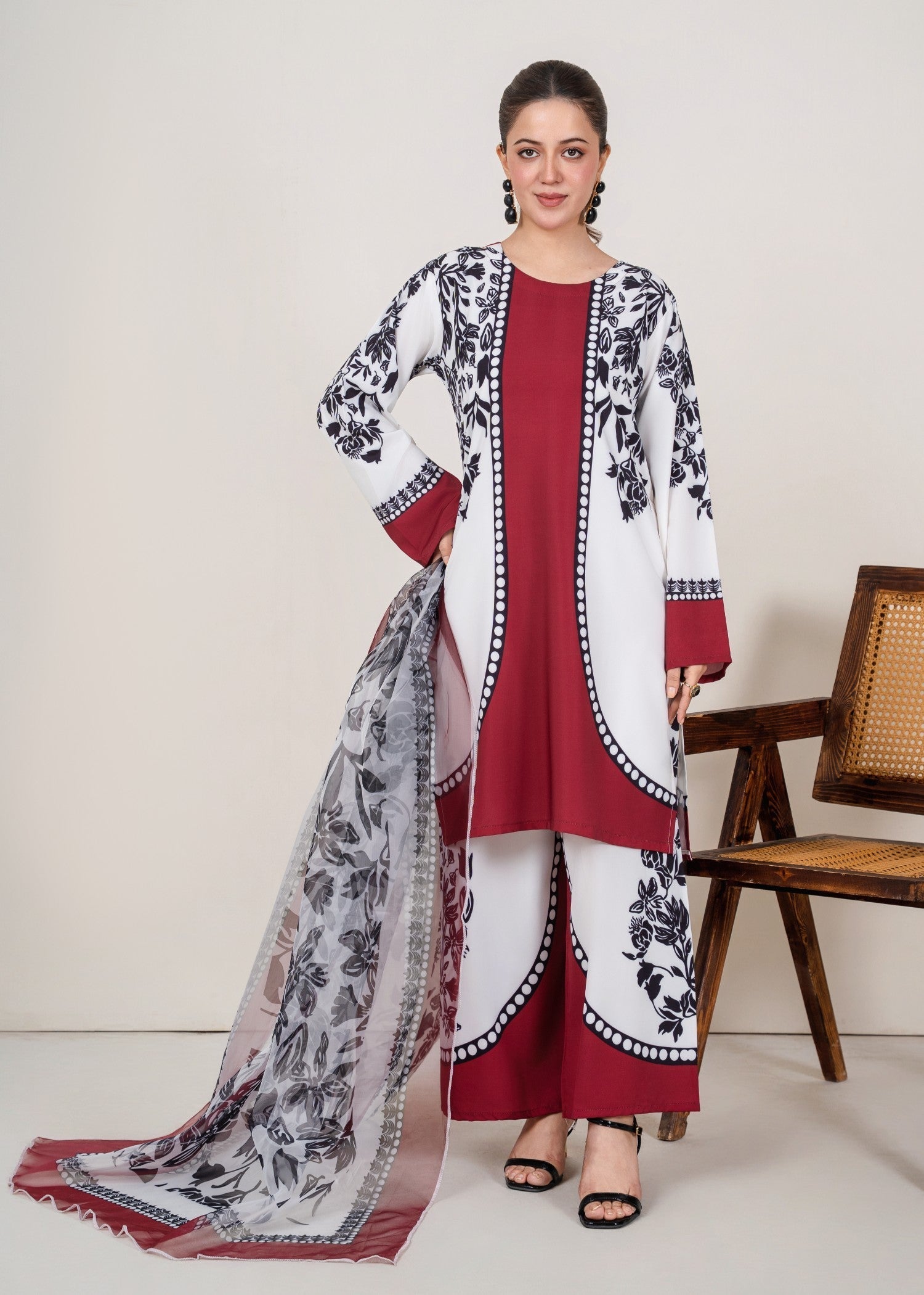 silk crepe Kurta Set in Maroon, white