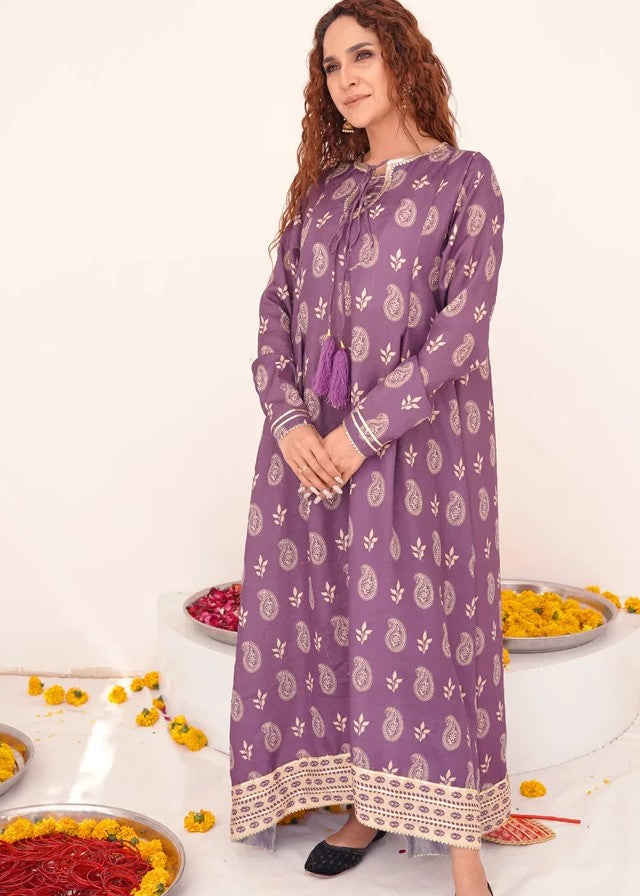 jacquard Pishwas in Purple