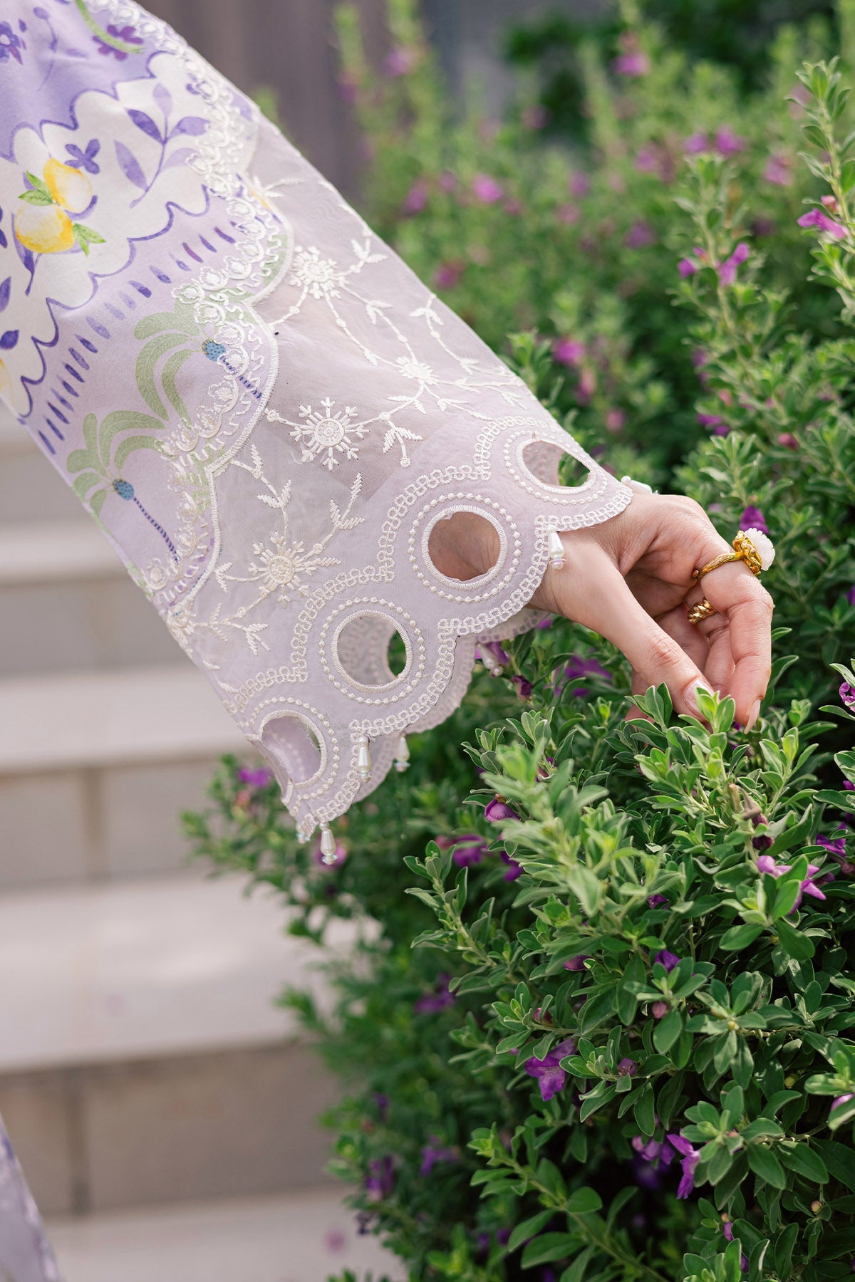 Lily May Lawn – NE-258