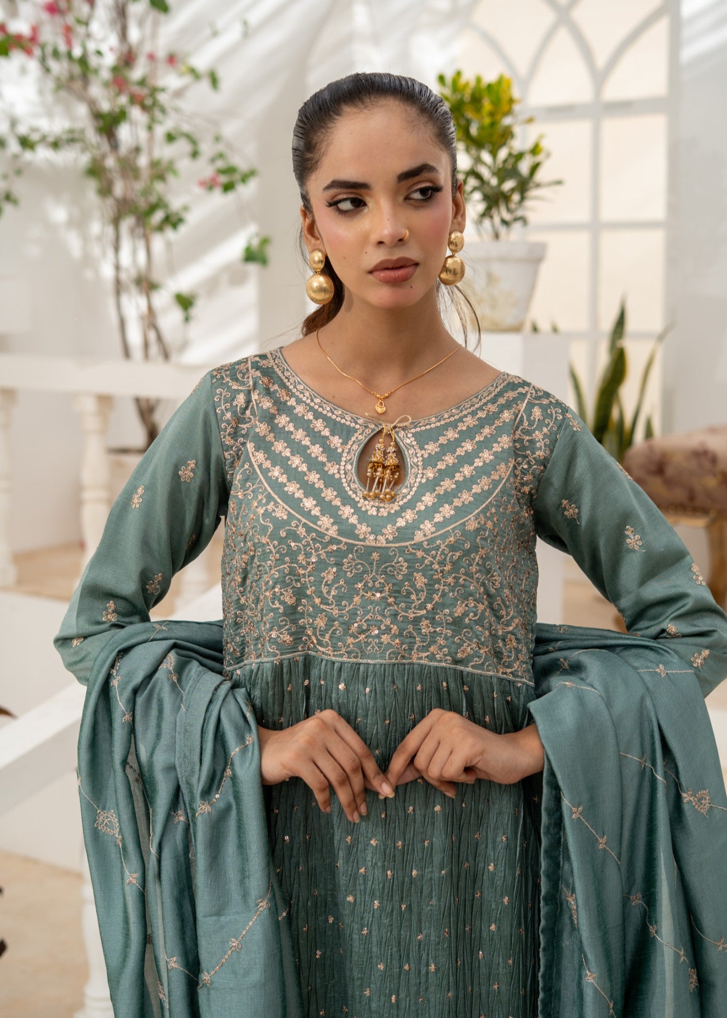 raw silk Kurta Set in Moss green