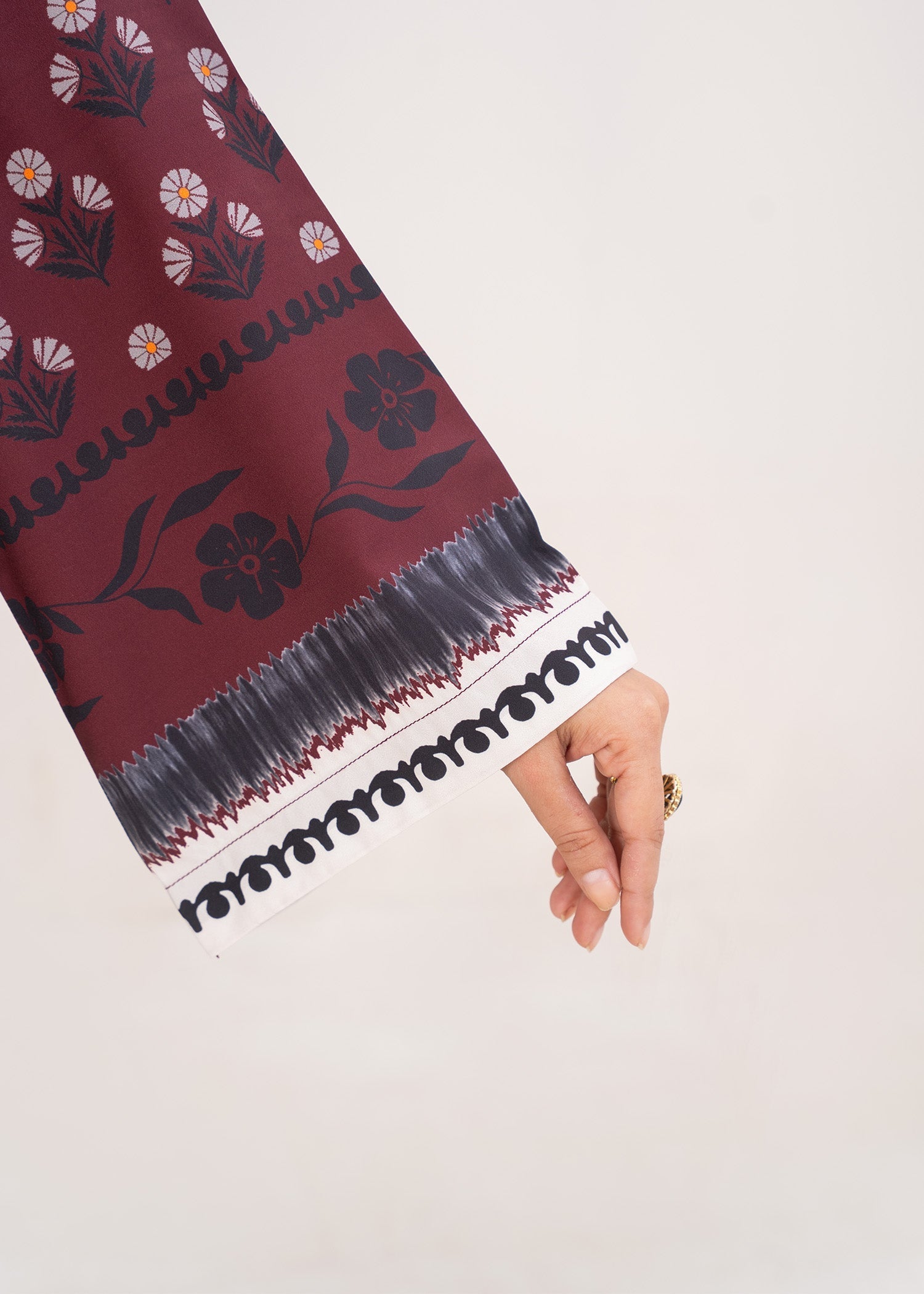 grip Kurta Set in Brown