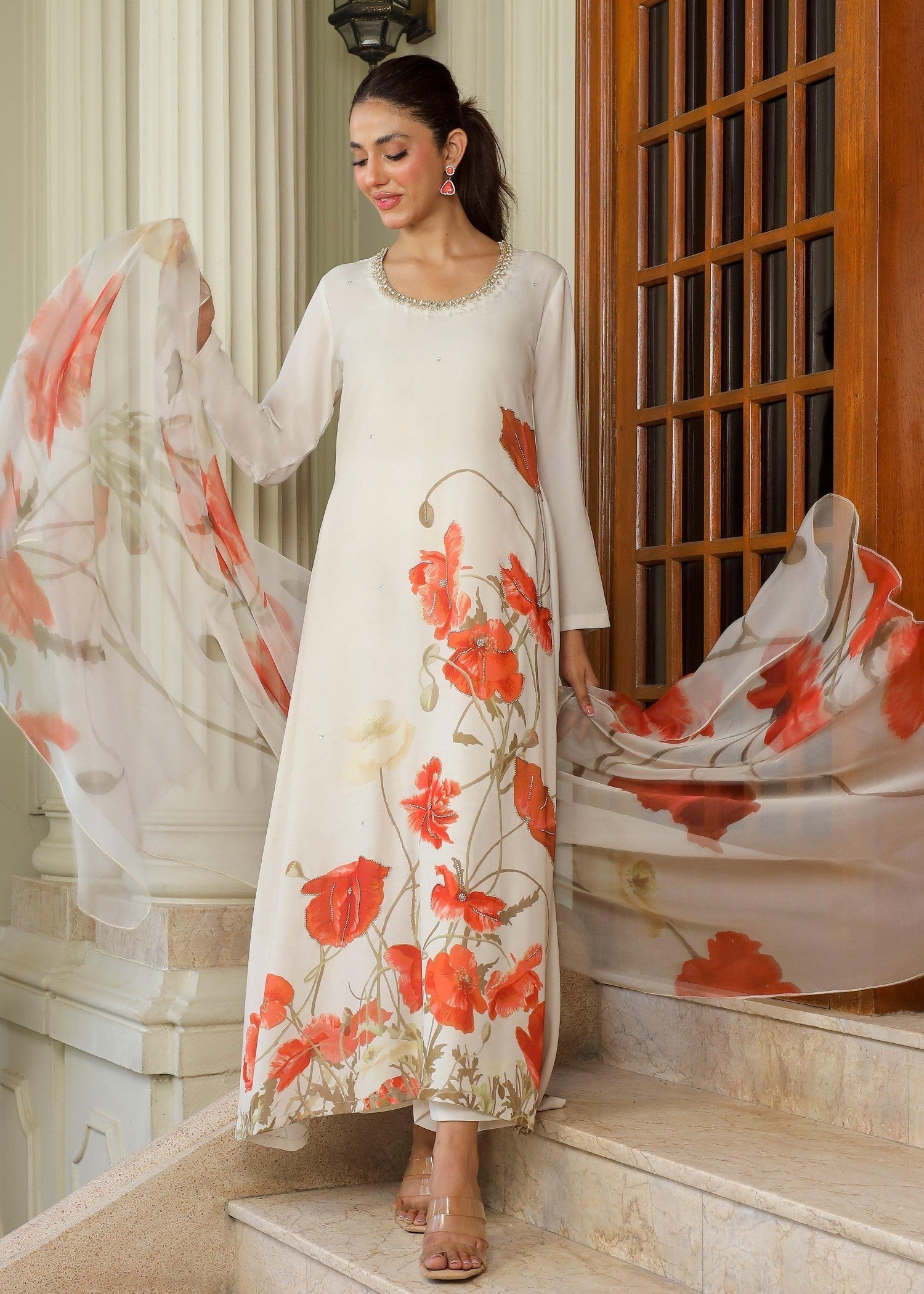 crepe Maxi in White