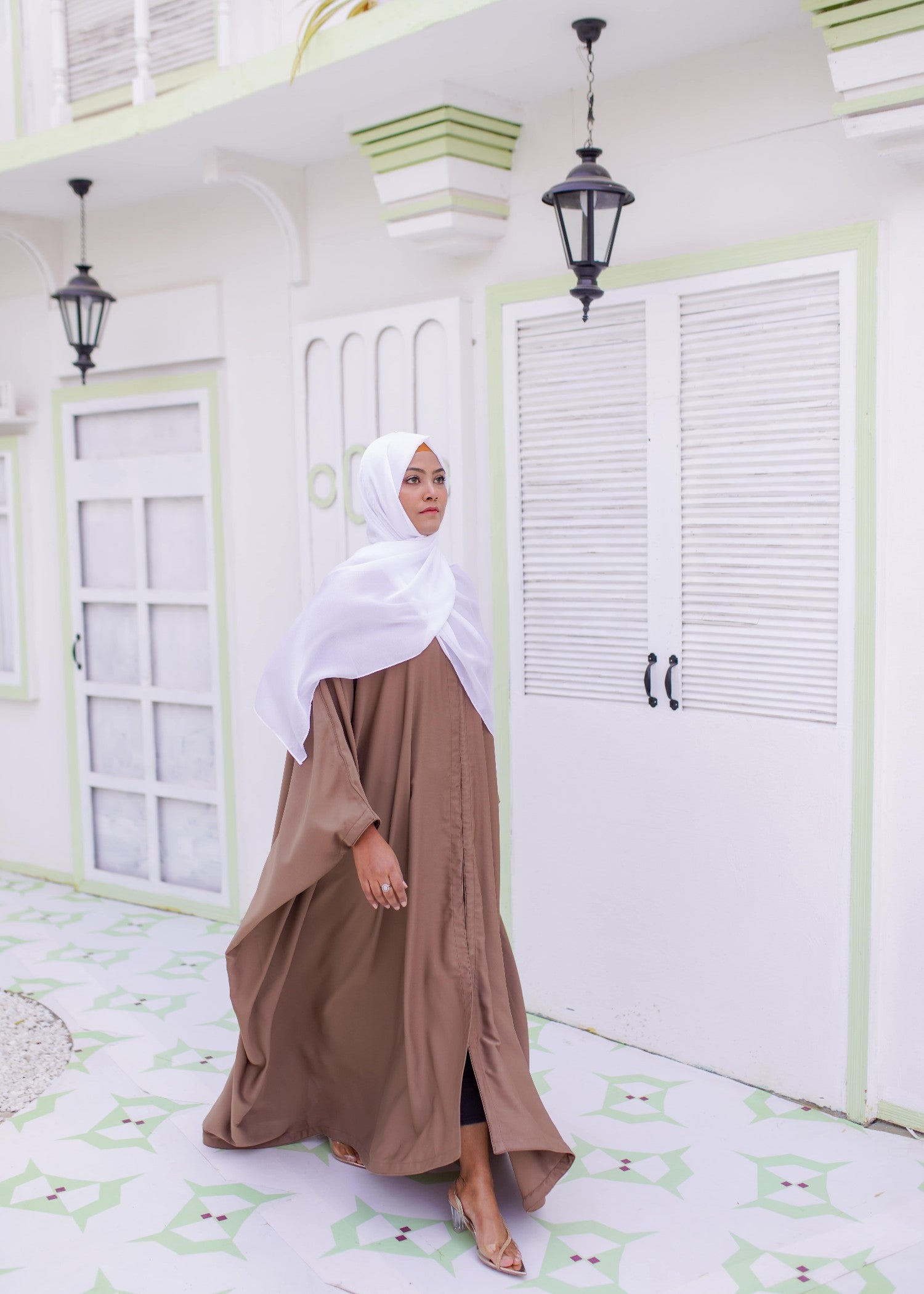nidha Abaya in Camel brown
