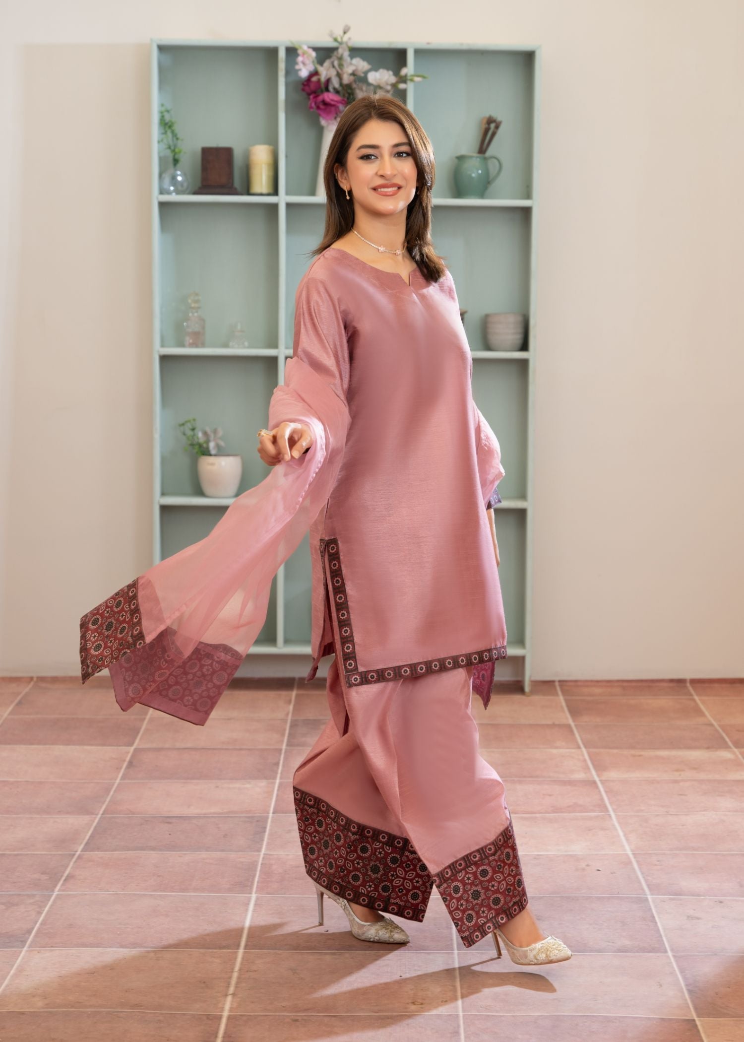 indian raw silk Kurta Set in Peach pink