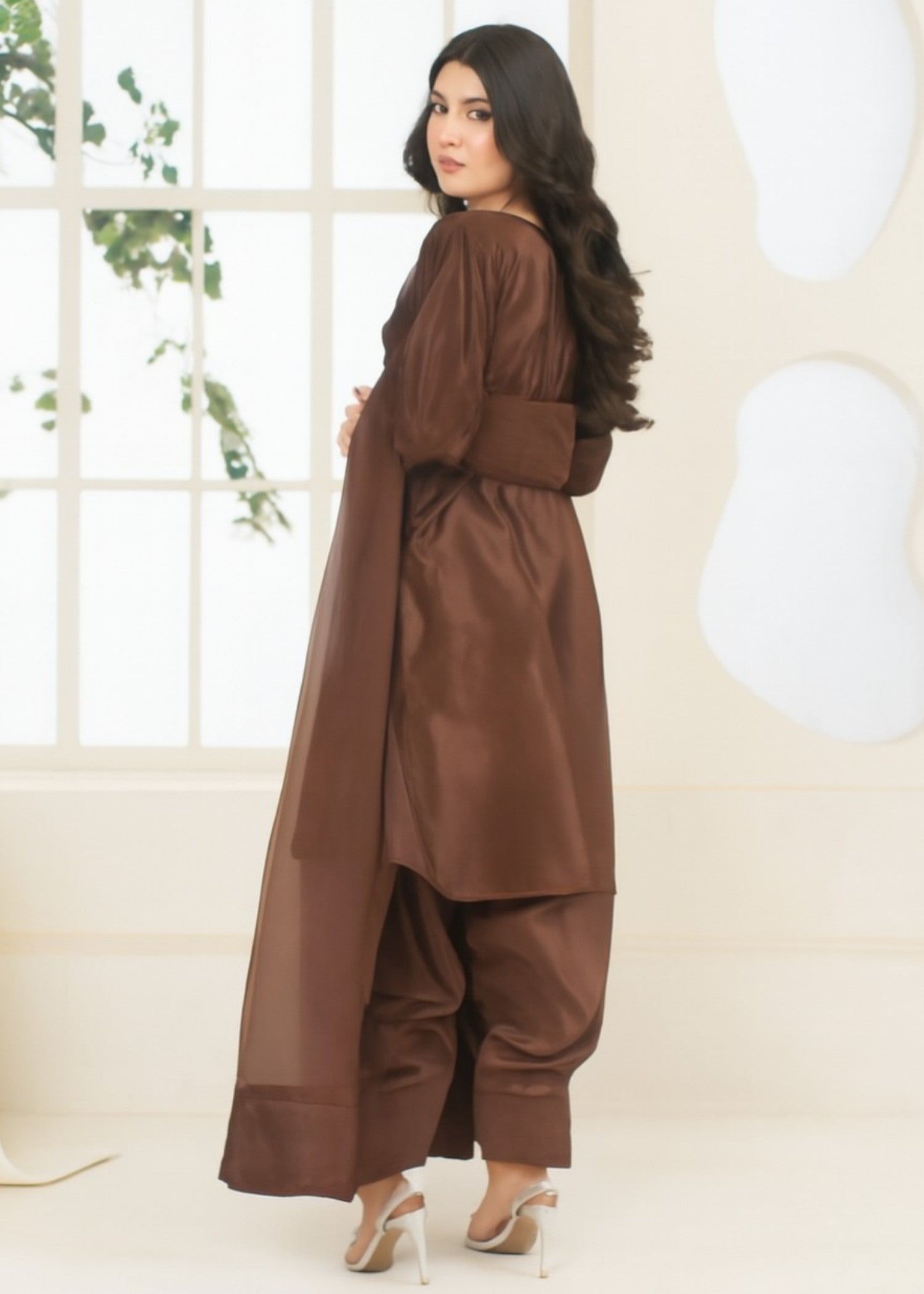 pk raw silk Kurta Set in Chocolate brown
