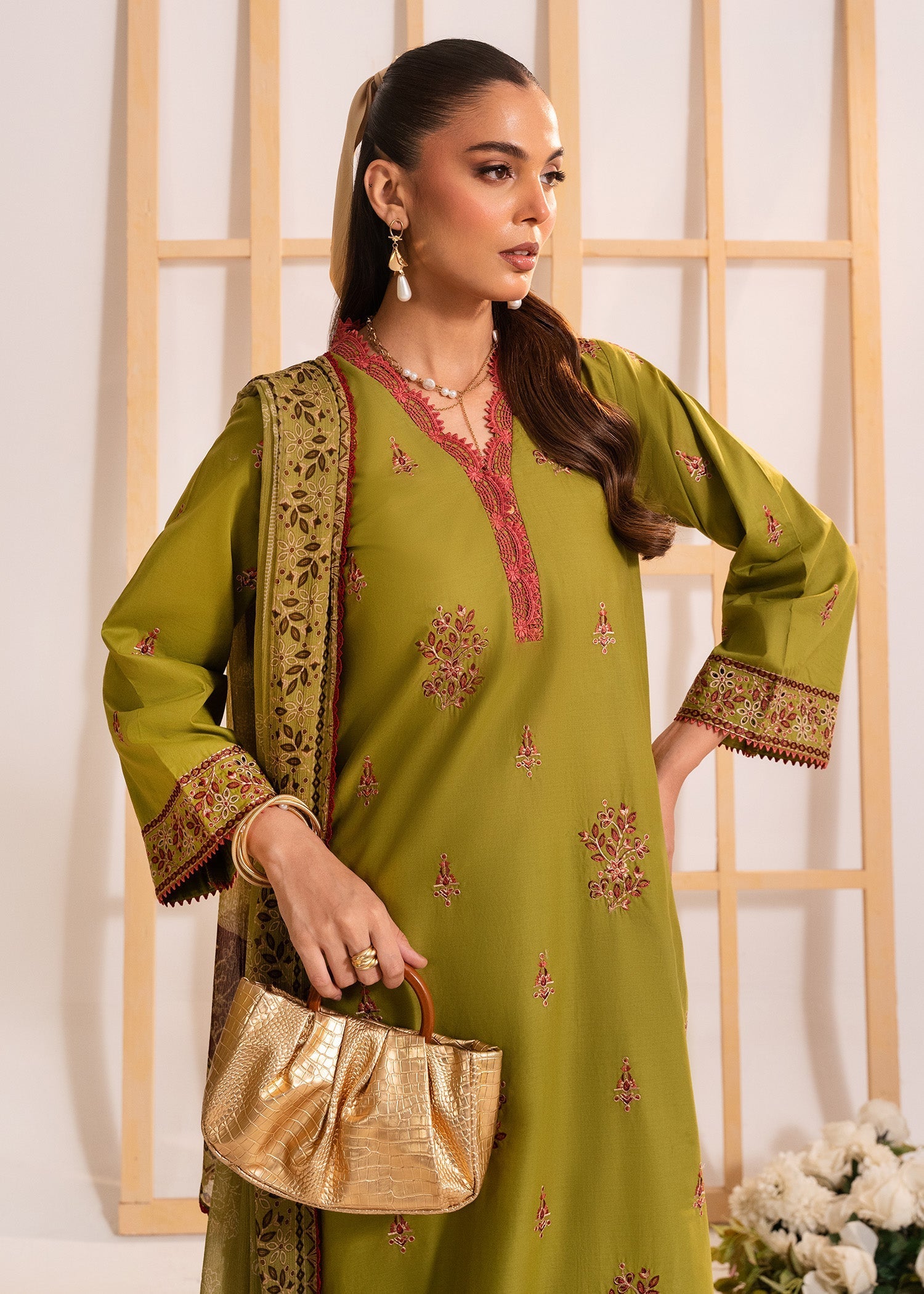 cambric cotton Kurta Set in Olive green