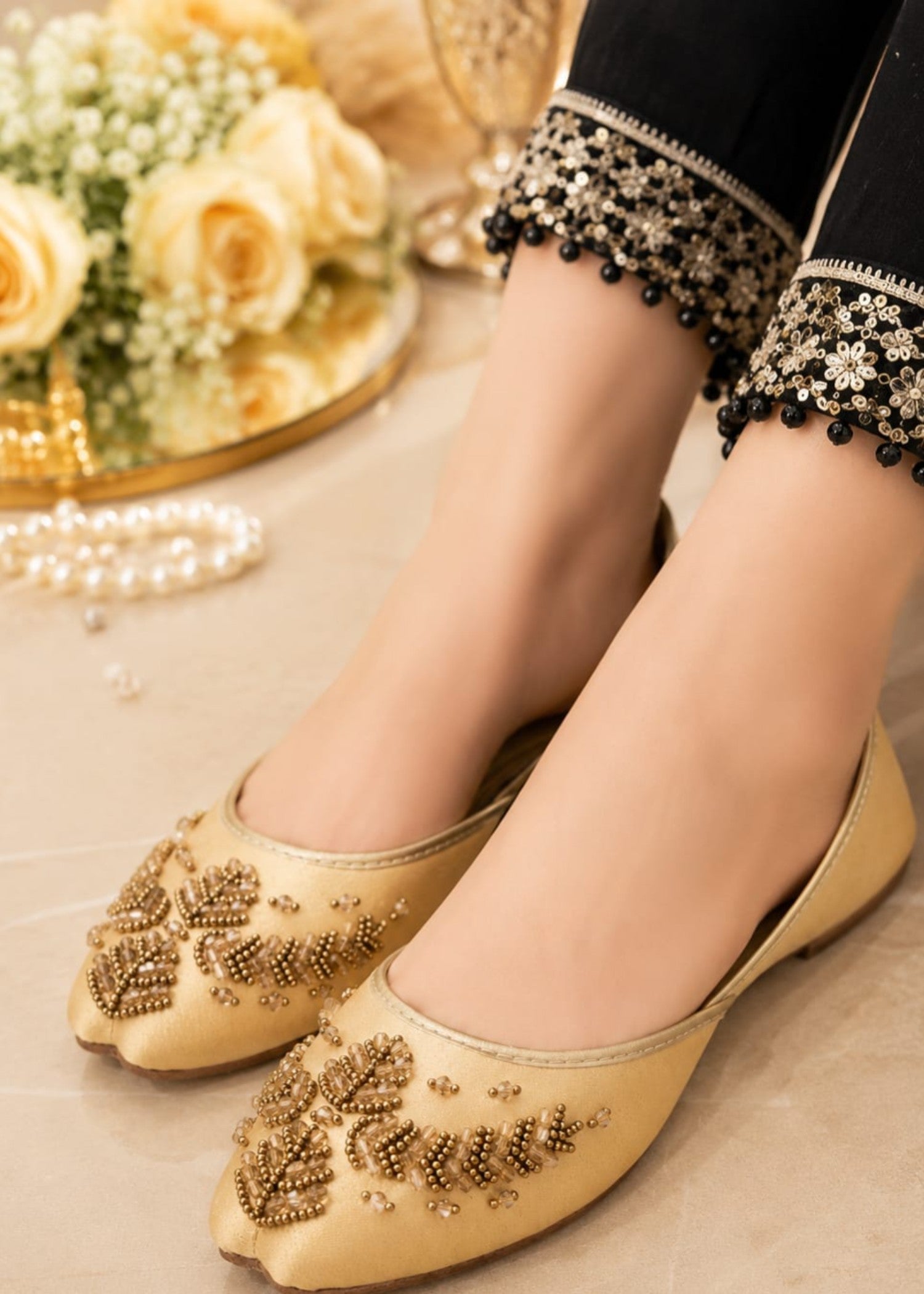 Khussa in Beige by - High Quality Women Khussa ZTX9895