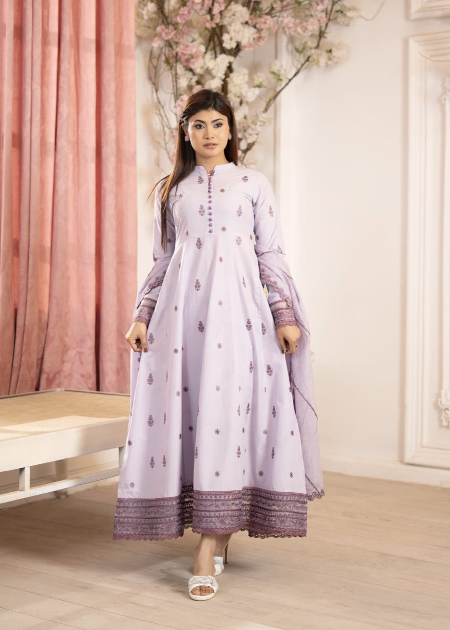 lawn cotton Unstitched in Lilac