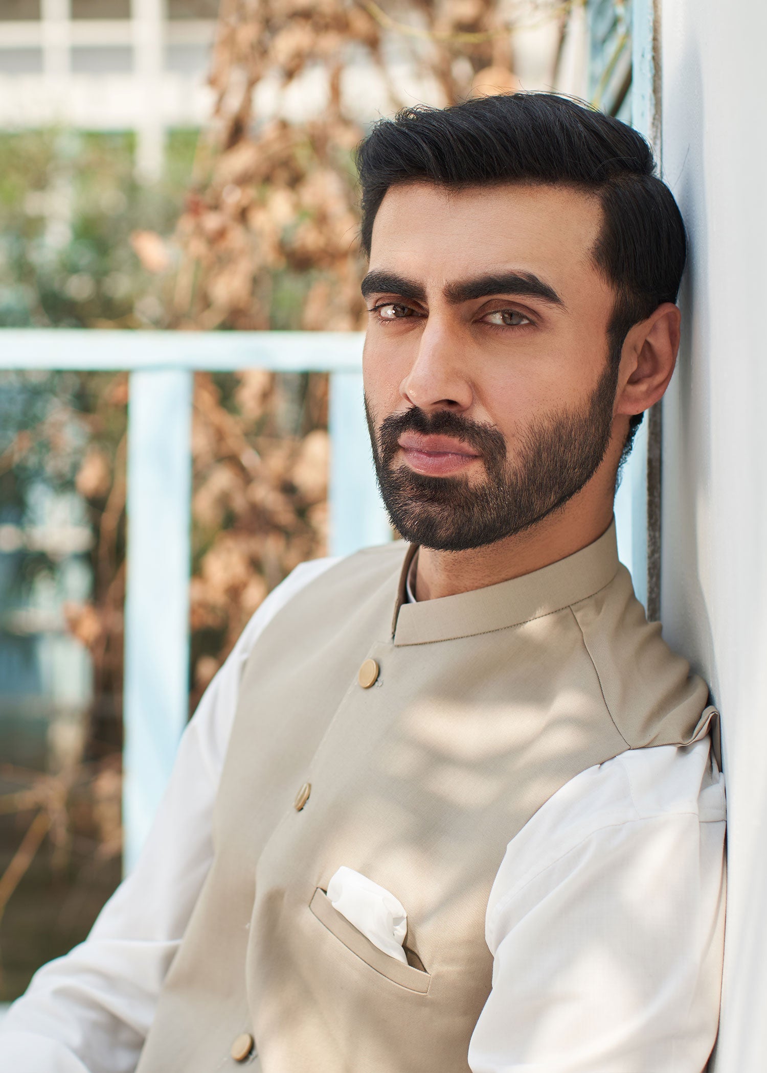 wash & wear Waistcoat in Beige