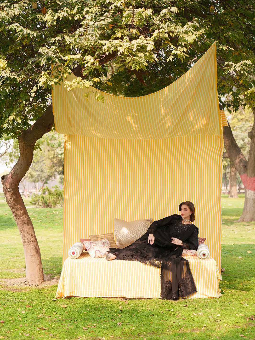 Nilofer Luxury Lawn – NL-14