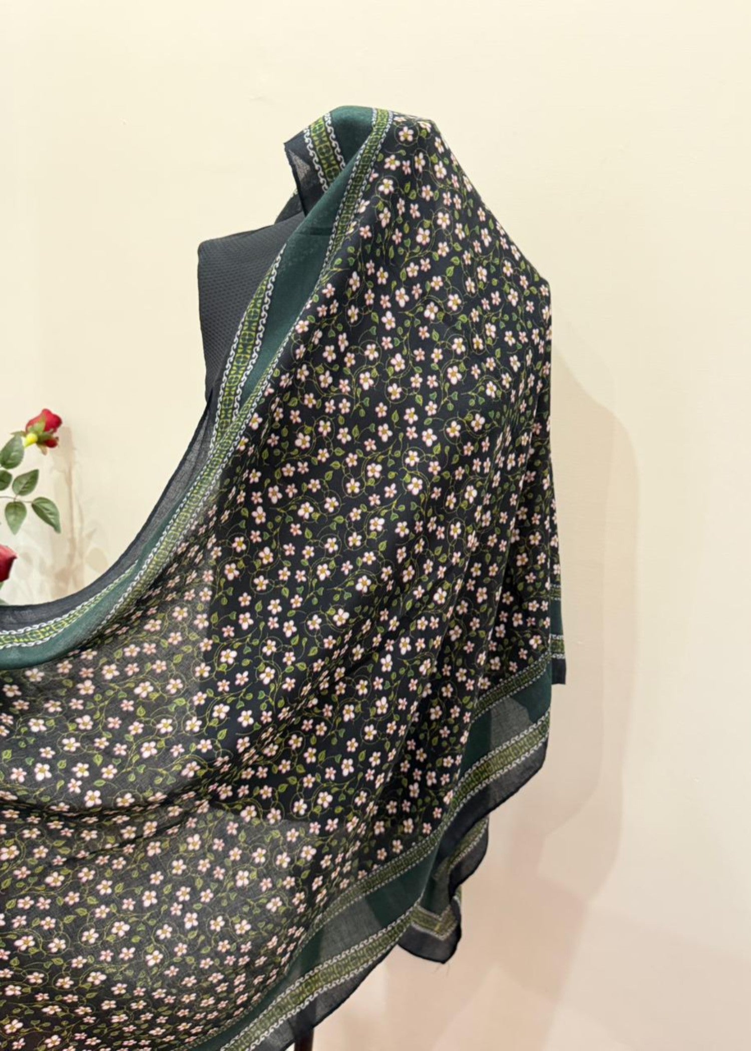 viscose Hijab in Dark green