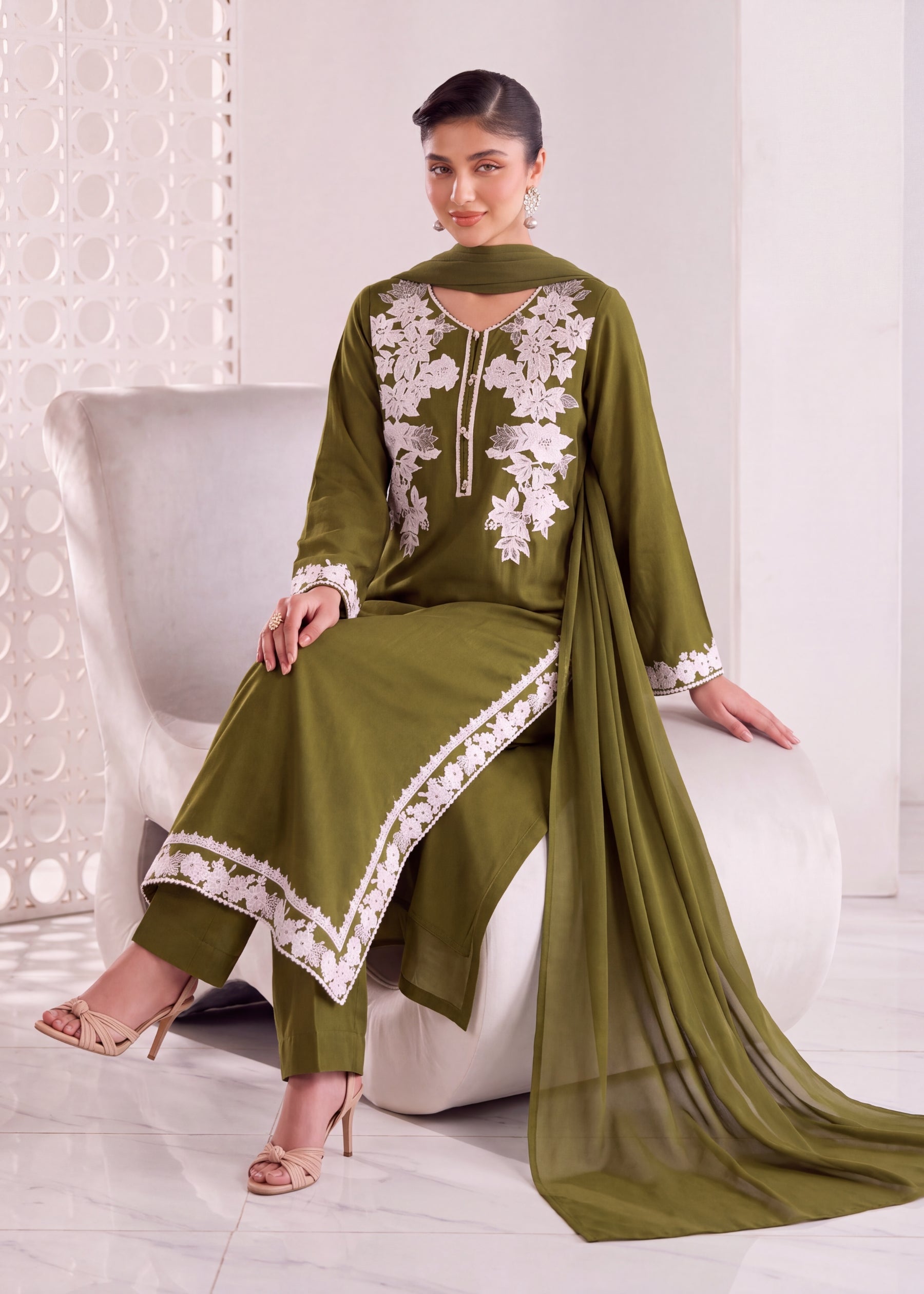 linen Kurta Set in Olive green