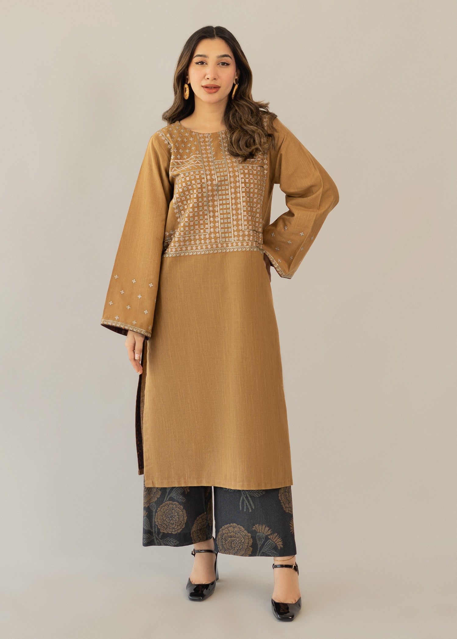 khaddar Kurta Set in Charcoal black, camel brown