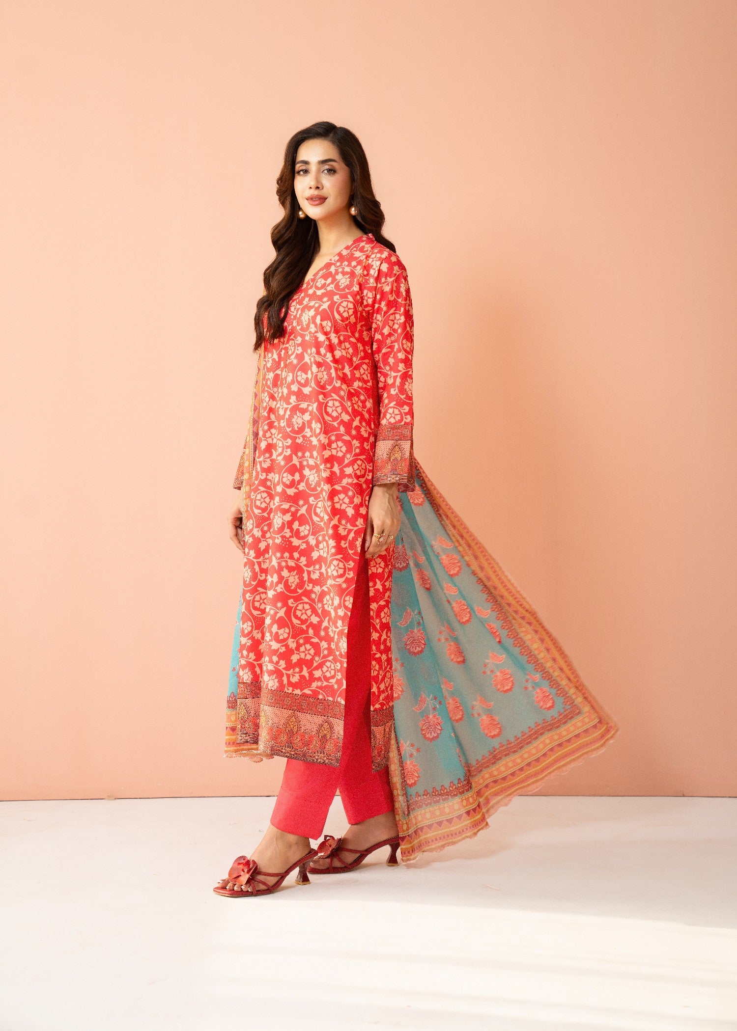 lawn cotton Kurta Set in Taffy pink