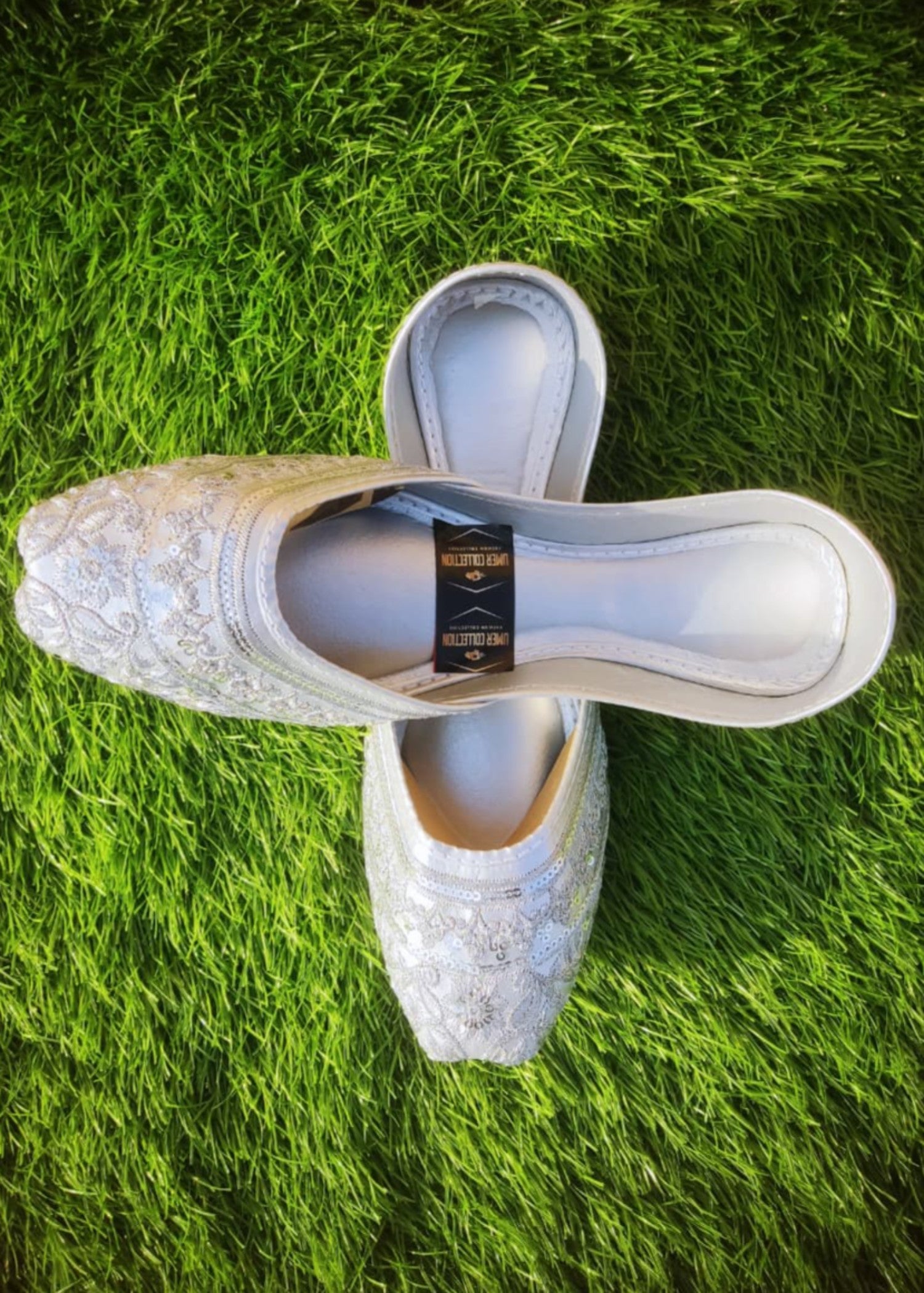 Khussa in White by - High Quality Women Khussa UXQ0637