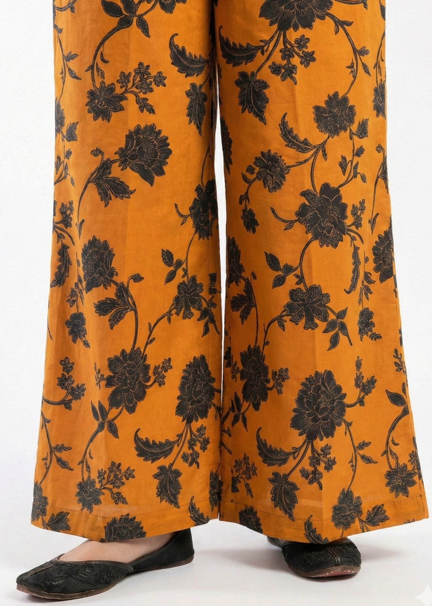 cotton Kurta Set in Black, orange