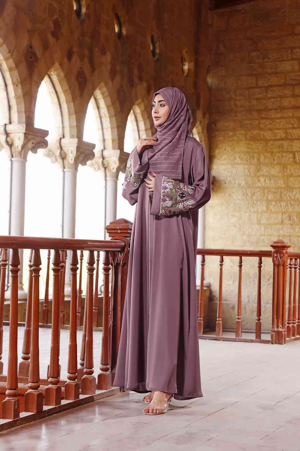 nidha Abaya in Mauve